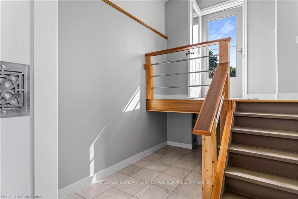 Photo 9 of 1710 Concession 2 Road W, Hamilton, Rural Flamborough — HOMEH