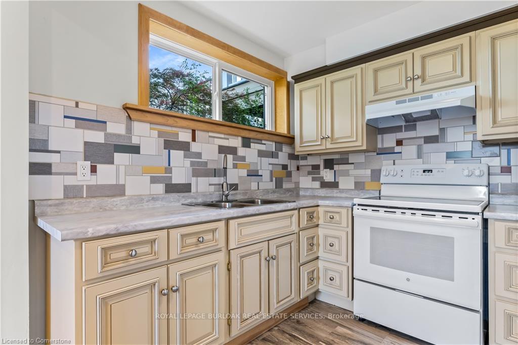 Photo 13 of 1710 Concession 2 Road W, Hamilton, Rural Flamborough — HOMEH