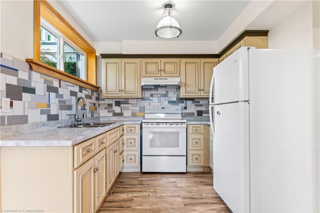 Photo 14 of 1710 Concession 2 Road W, Hamilton, Rural Flamborough — HOMEH