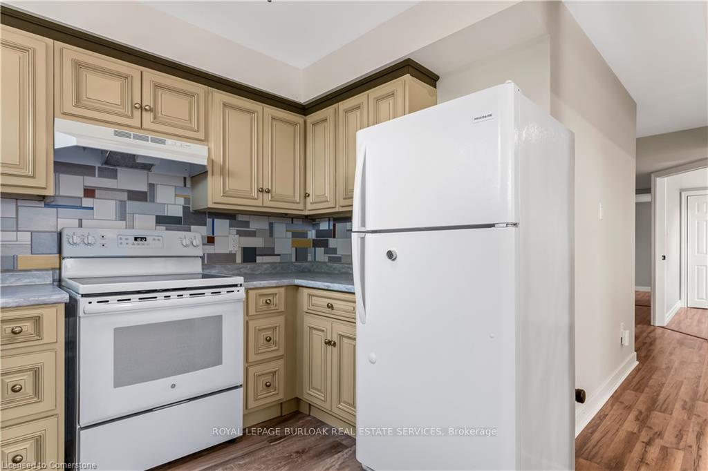 Photo 15 of 1710 Concession 2 Road W, Hamilton, Rural Flamborough — HOMEH