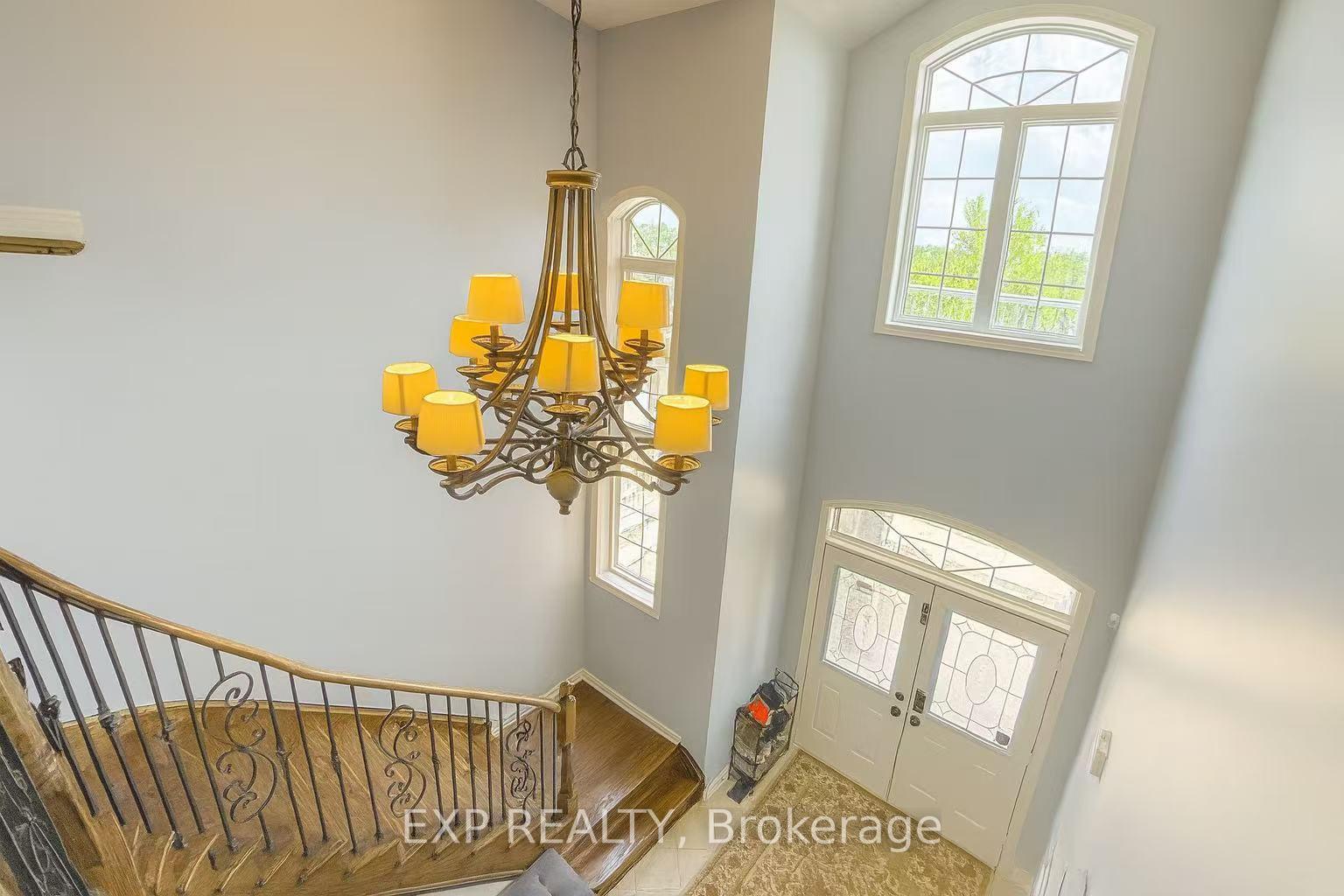 Photo 4 of 278 The Bridle Walk, Markham, Berczy — HOMEH