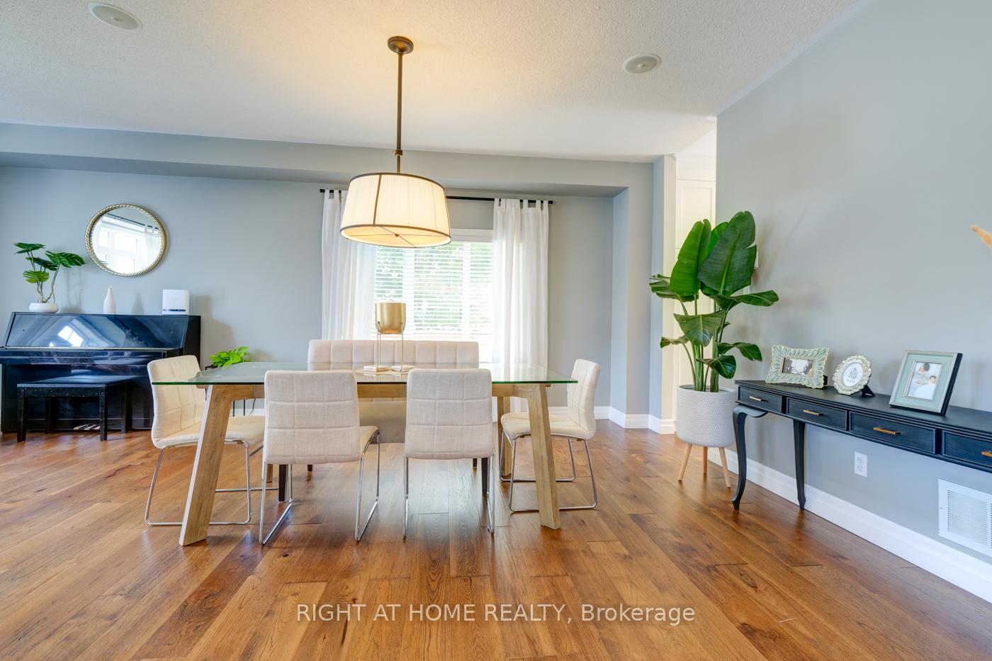 Photo 7 of 41 Watercliff Place, Hamilton, Winona Park — HOMEH