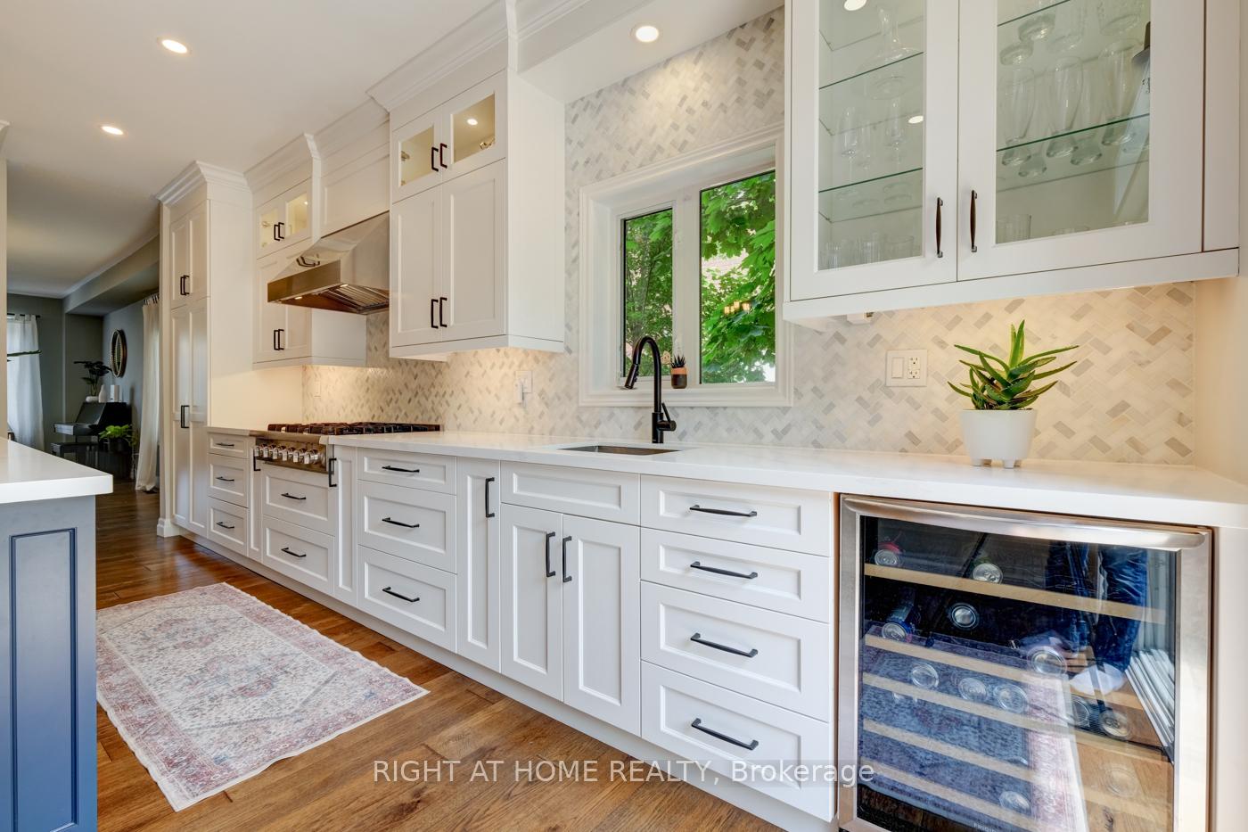 Photo 12 of 41 Watercliff Place, Hamilton, Winona Park — HOMEH