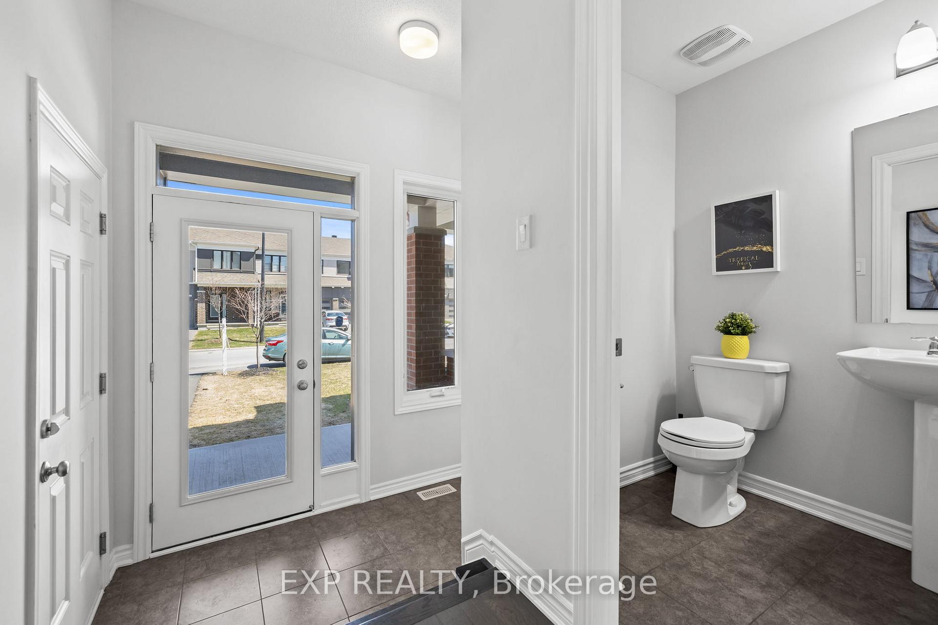 Photo 3 of 755 Brittanic Road, Ottawa, Kanata - Emerald Meadows/Trailwest — HOMEH