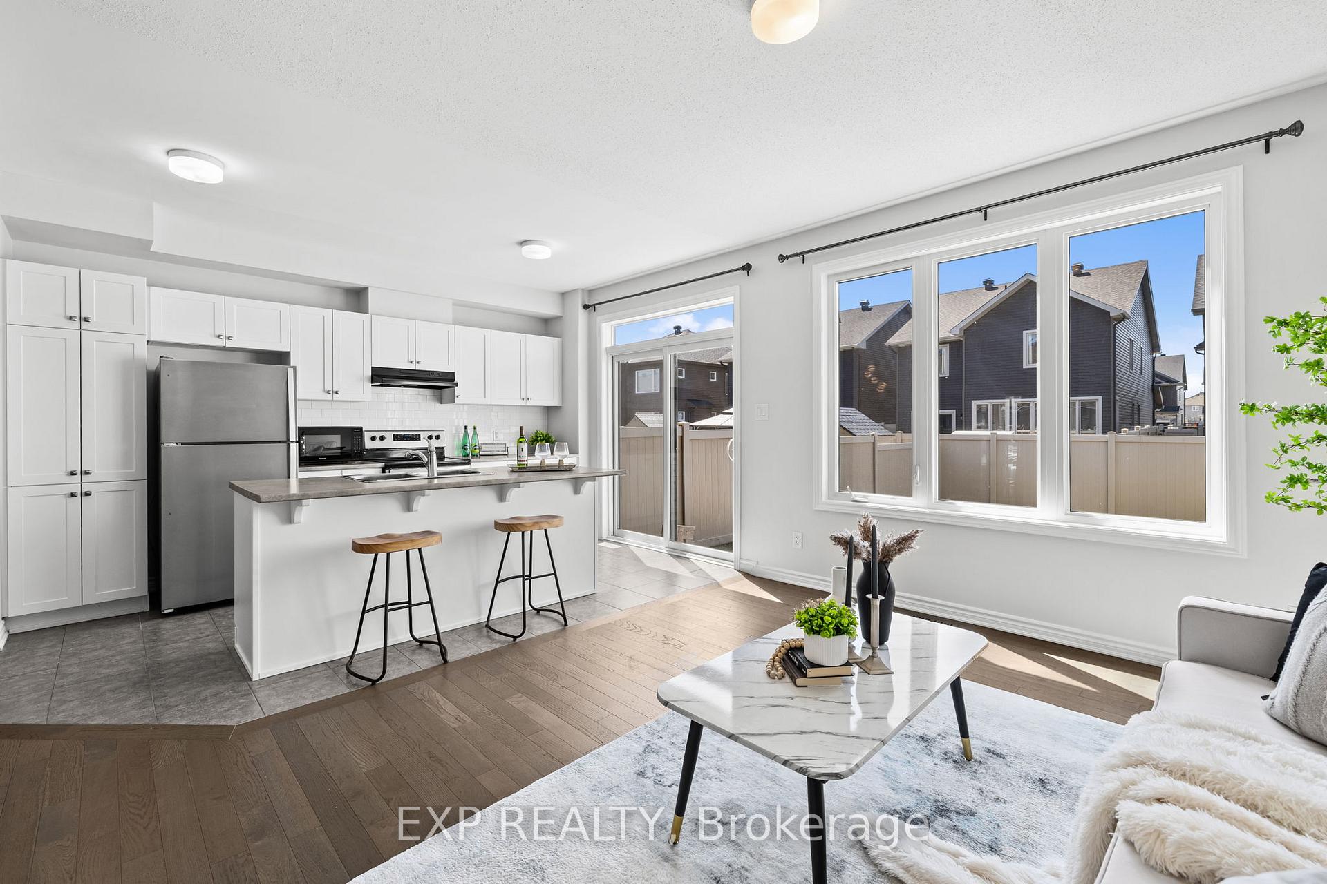 Photo 6 of 755 Brittanic Road, Ottawa, Kanata - Emerald Meadows/Trailwest — HOMEH