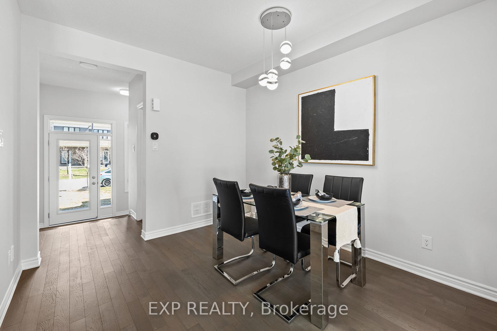 Photo 12 of 755 Brittanic Road, Ottawa, Kanata - Emerald Meadows/Trailwest — HOMEH