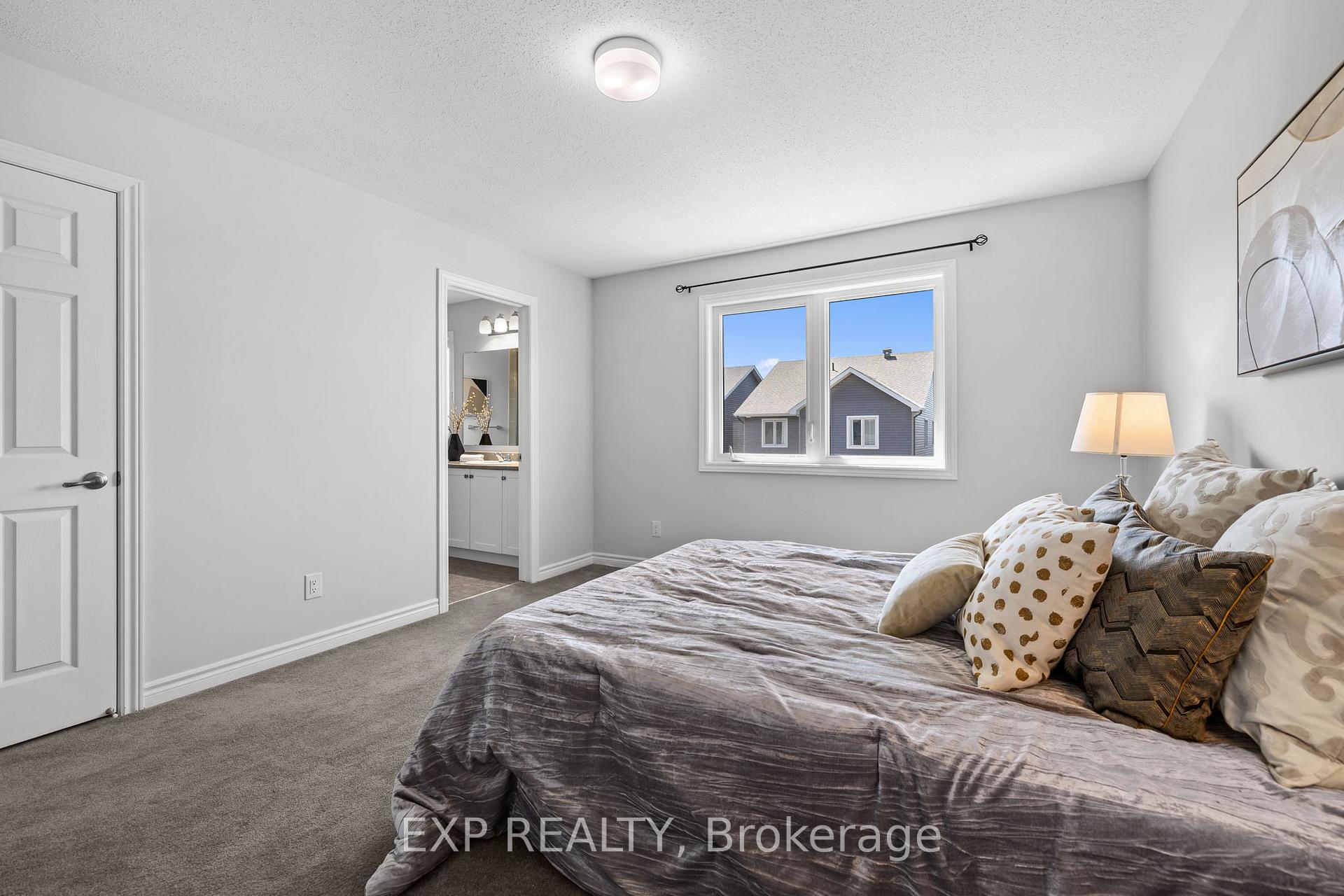 Photo 24 of 755 Brittanic Road, Ottawa, Kanata - Emerald Meadows/Trailwest — HOMEH