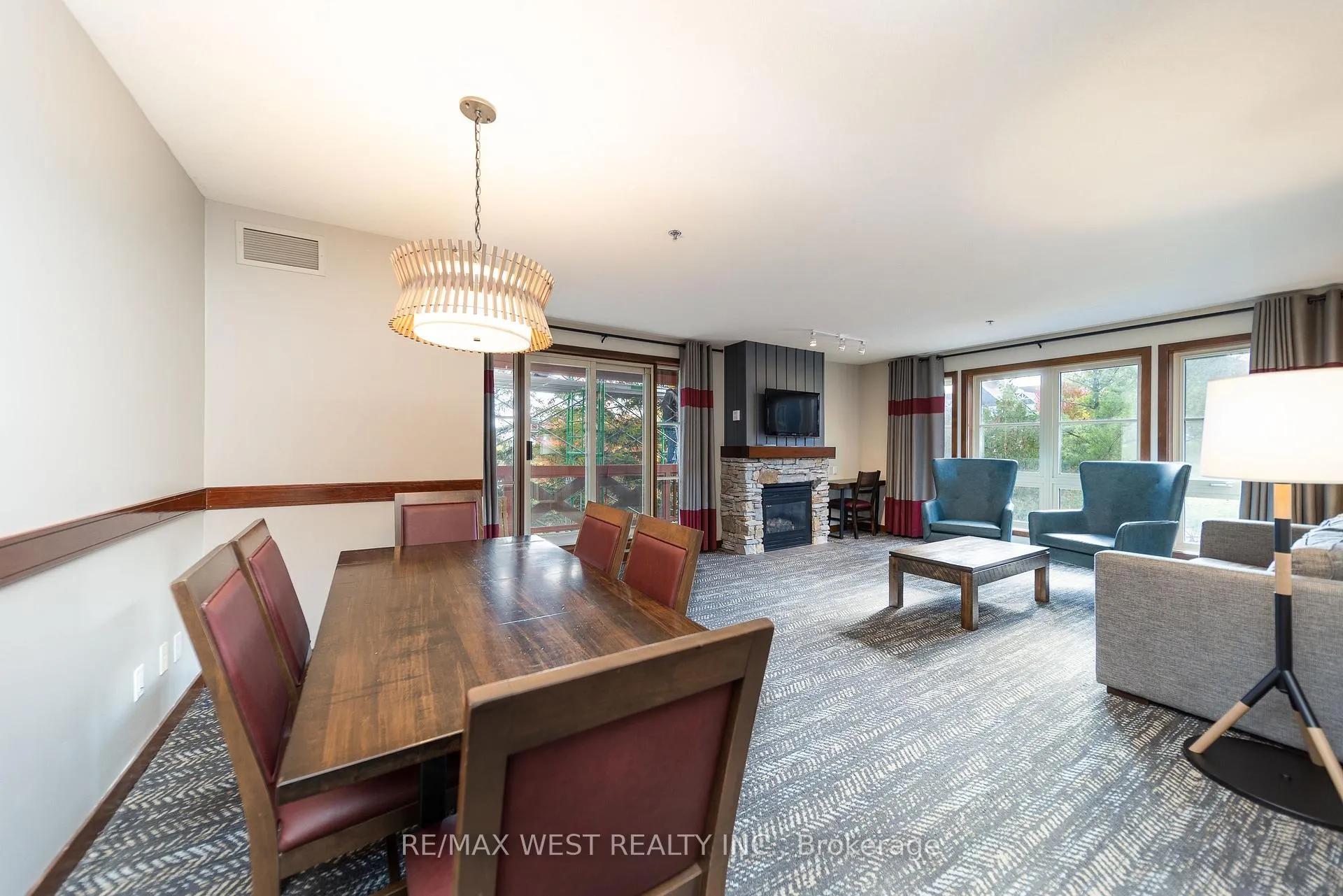 Photo 10 of Unit 232, 152 Jozo Weider Boulevard, Blue Mountains — HOMEH