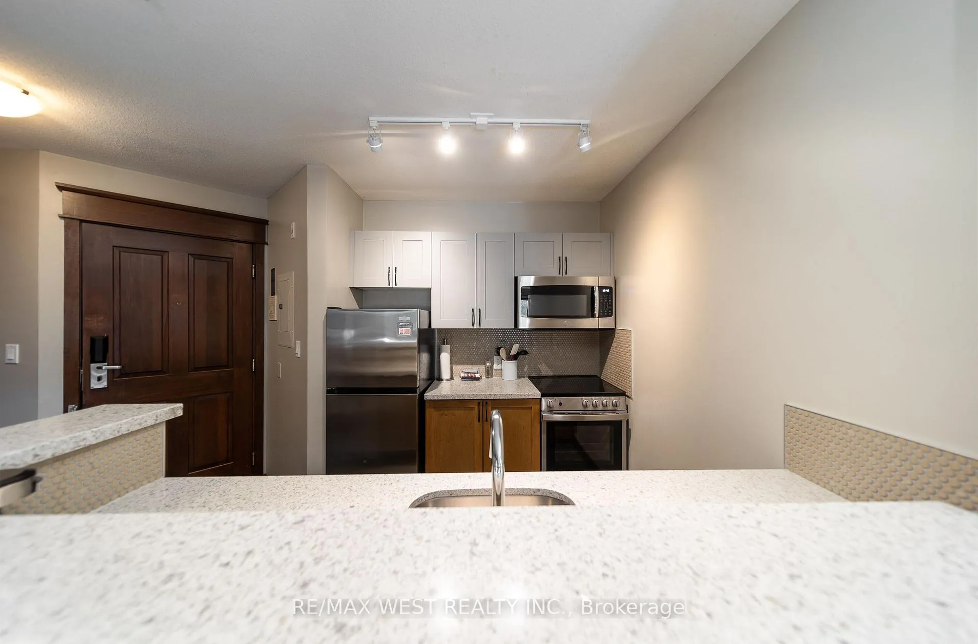 Photo 12 of Unit 232, 152 Jozo Weider Boulevard, Blue Mountains — HOMEH