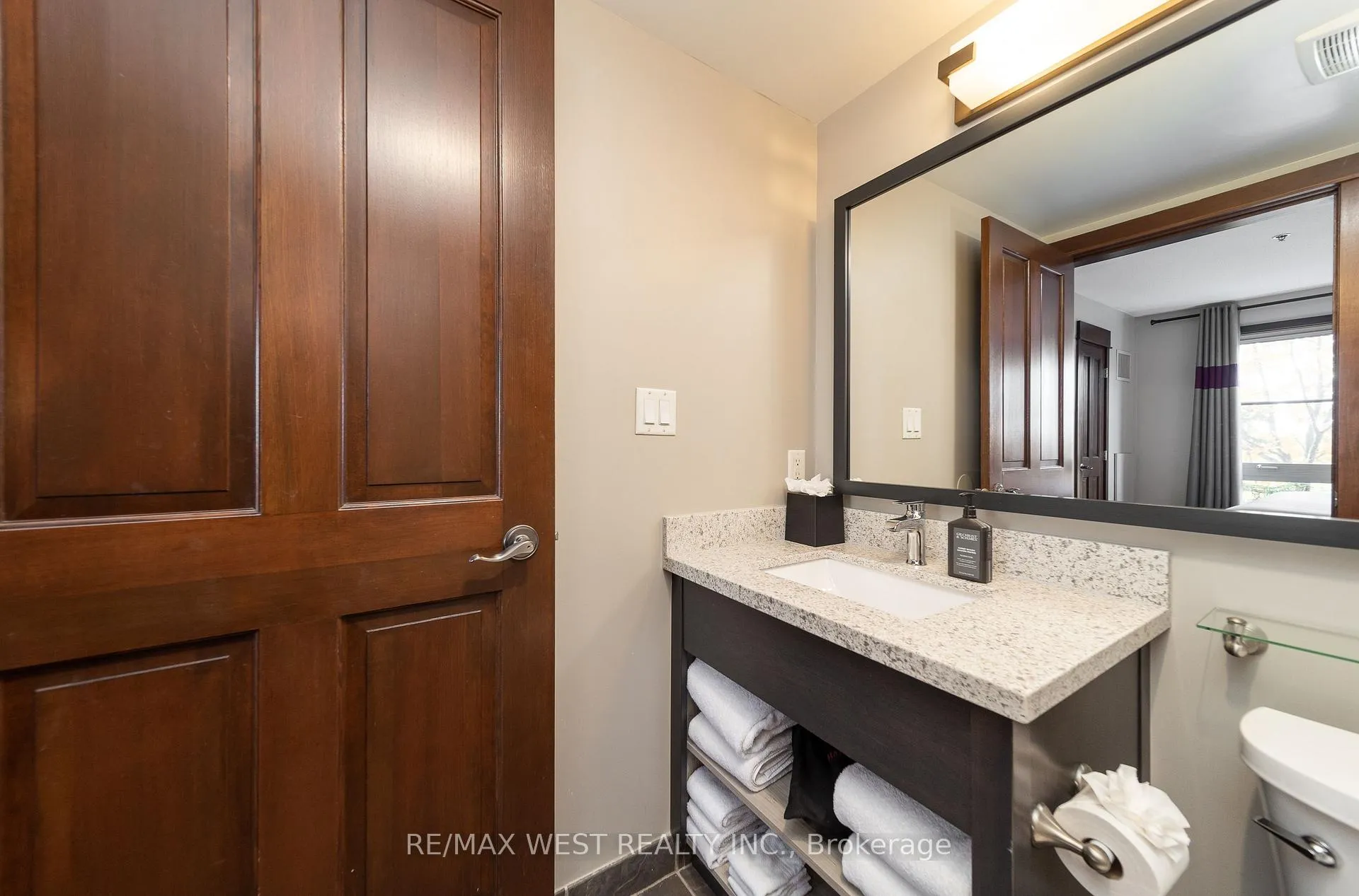 Photo 22 of Unit 232, 152 Jozo Weider Boulevard, Blue Mountains — HOMEH
