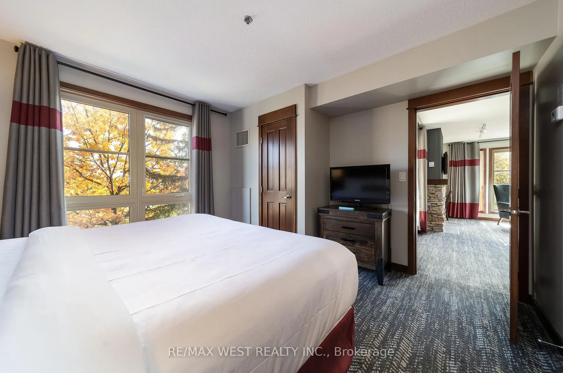 Photo 23 of Unit 232, 152 Jozo Weider Boulevard, Blue Mountains — HOMEH