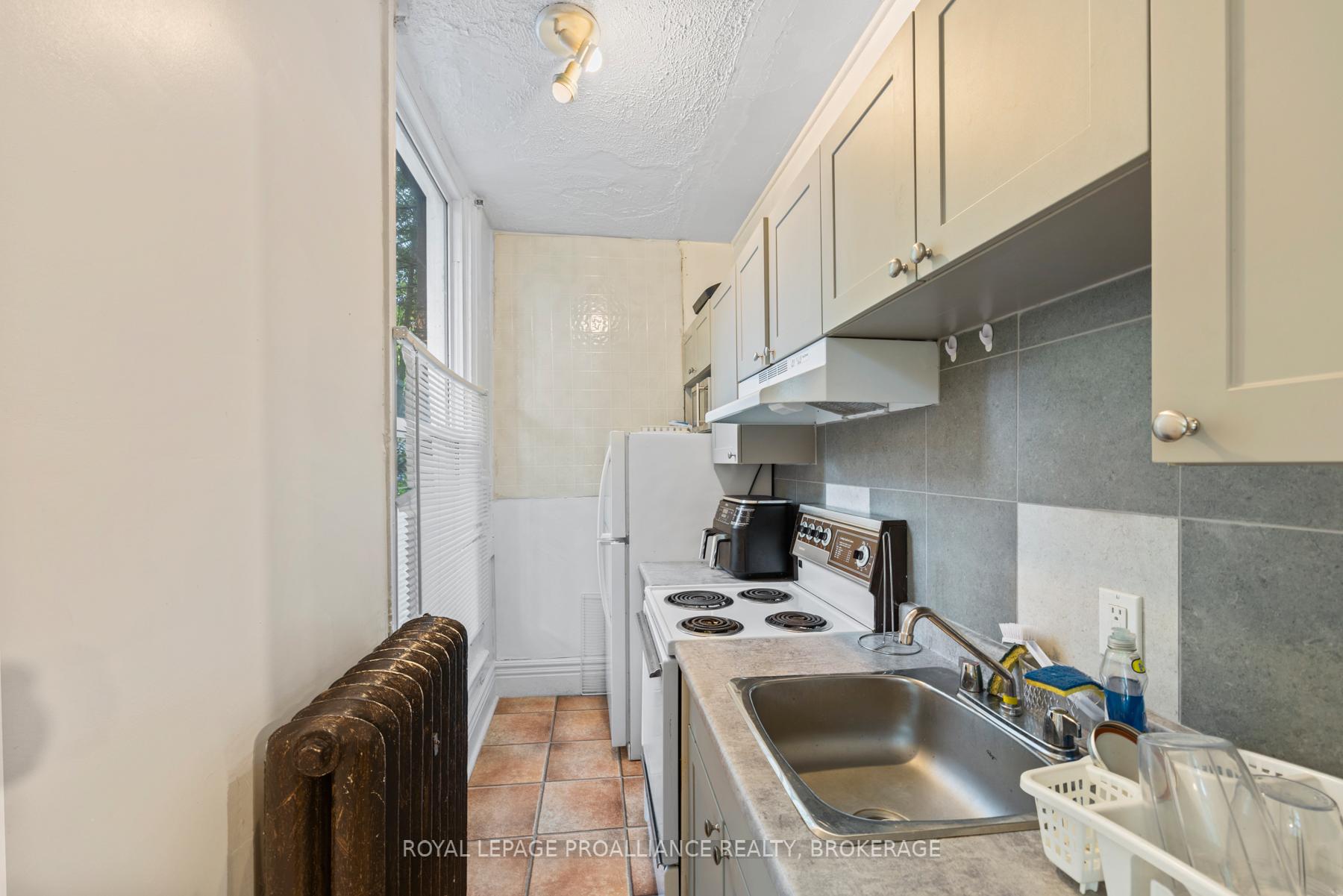 Photo 9 of 120 Bagot Street, Kingston, Central City East — HOMEH
