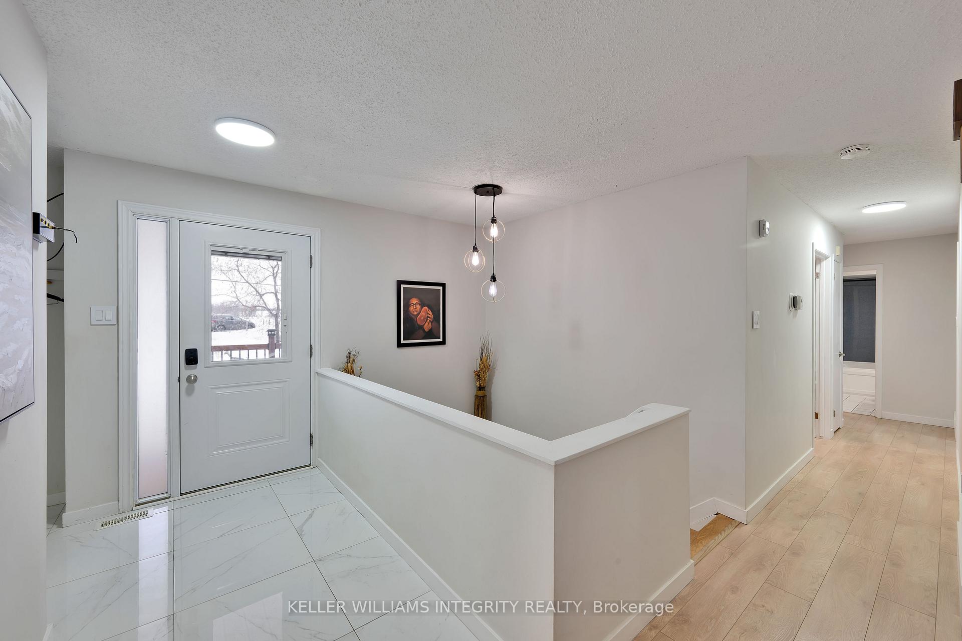 Photo 5 of 2344 Old Second Line Road, Ottawa, Kanata - Kanata (North West) — HOMEH