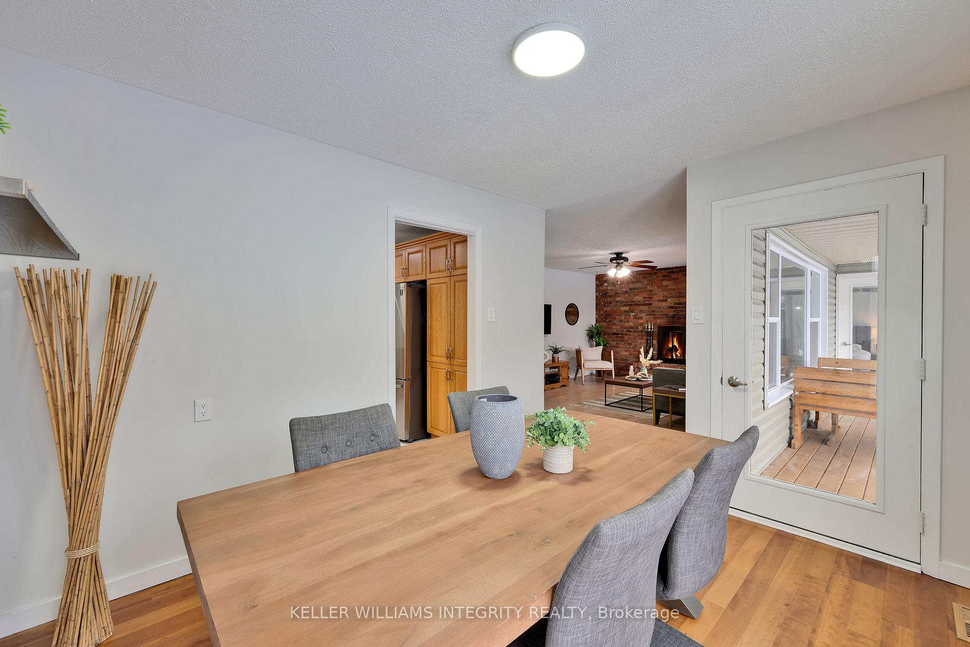 Photo 13 of 2344 Old Second Line Road, Ottawa, Kanata - Kanata (North West) — HOMEH