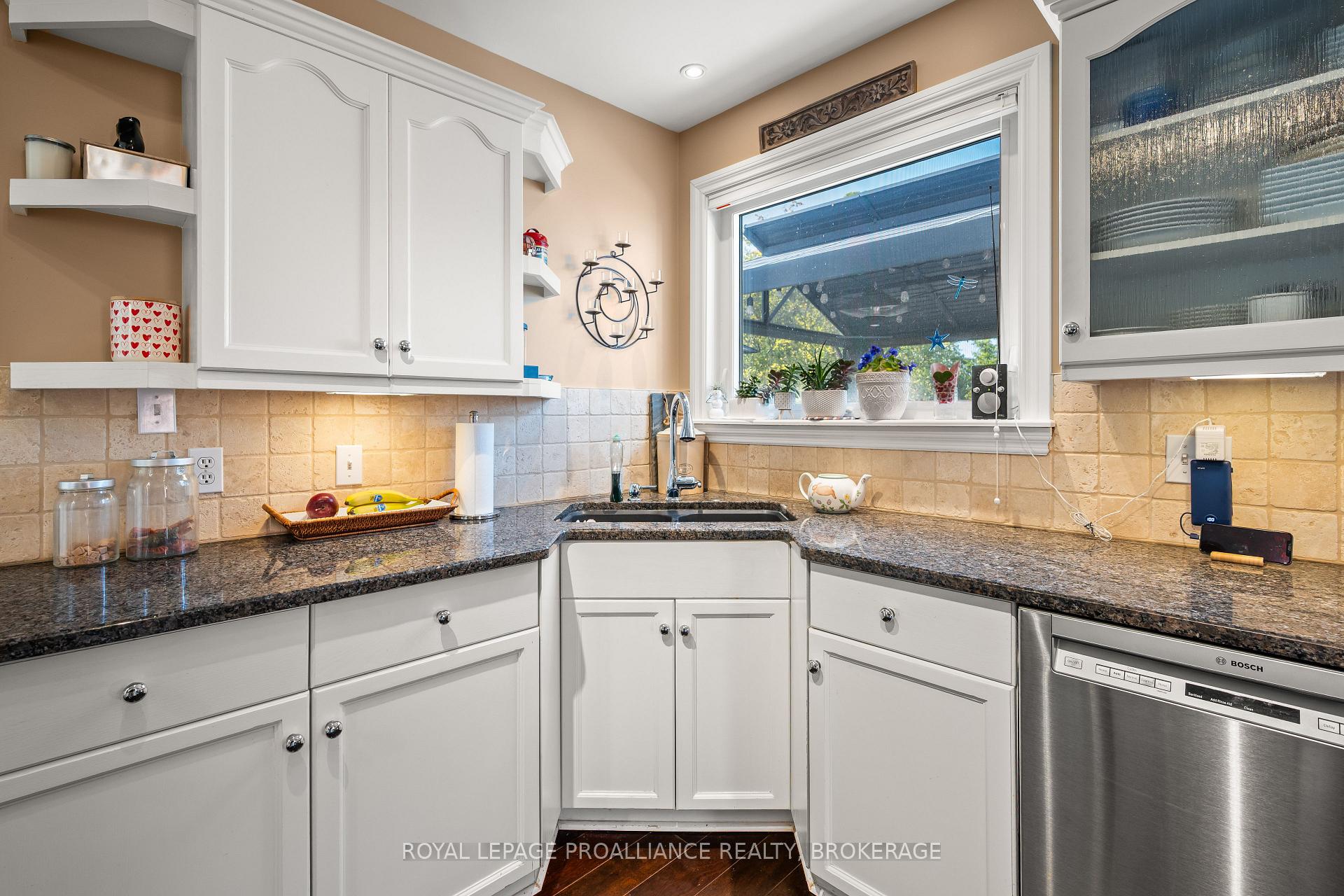 Photo 14 of 74 Point St. Mark Drive, Kingston, Kingston East (Incl Barret Crt) — HOMEH