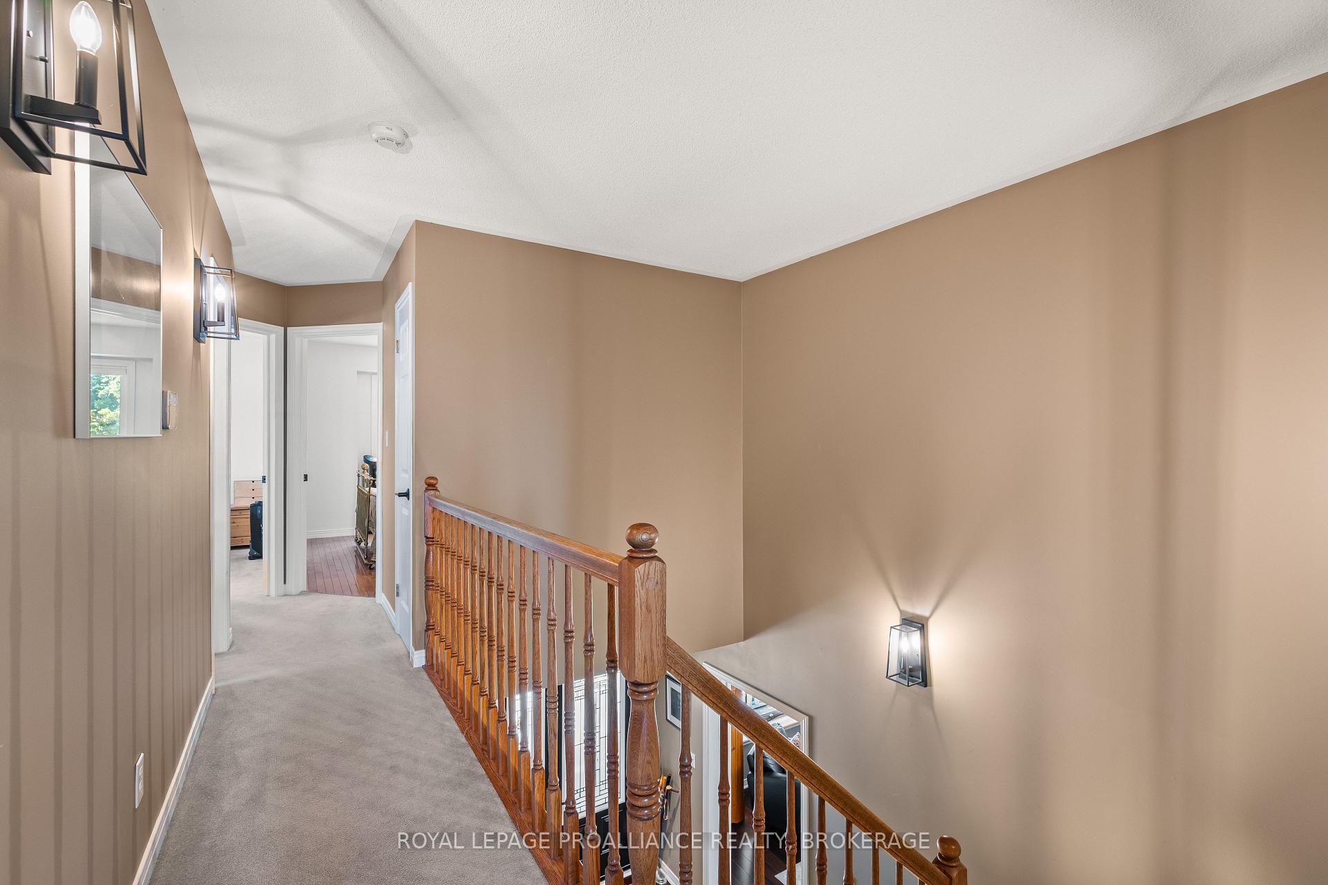 Photo 21 of 74 Point St. Mark Drive, Kingston, Kingston East (Incl Barret Crt) — HOMEH