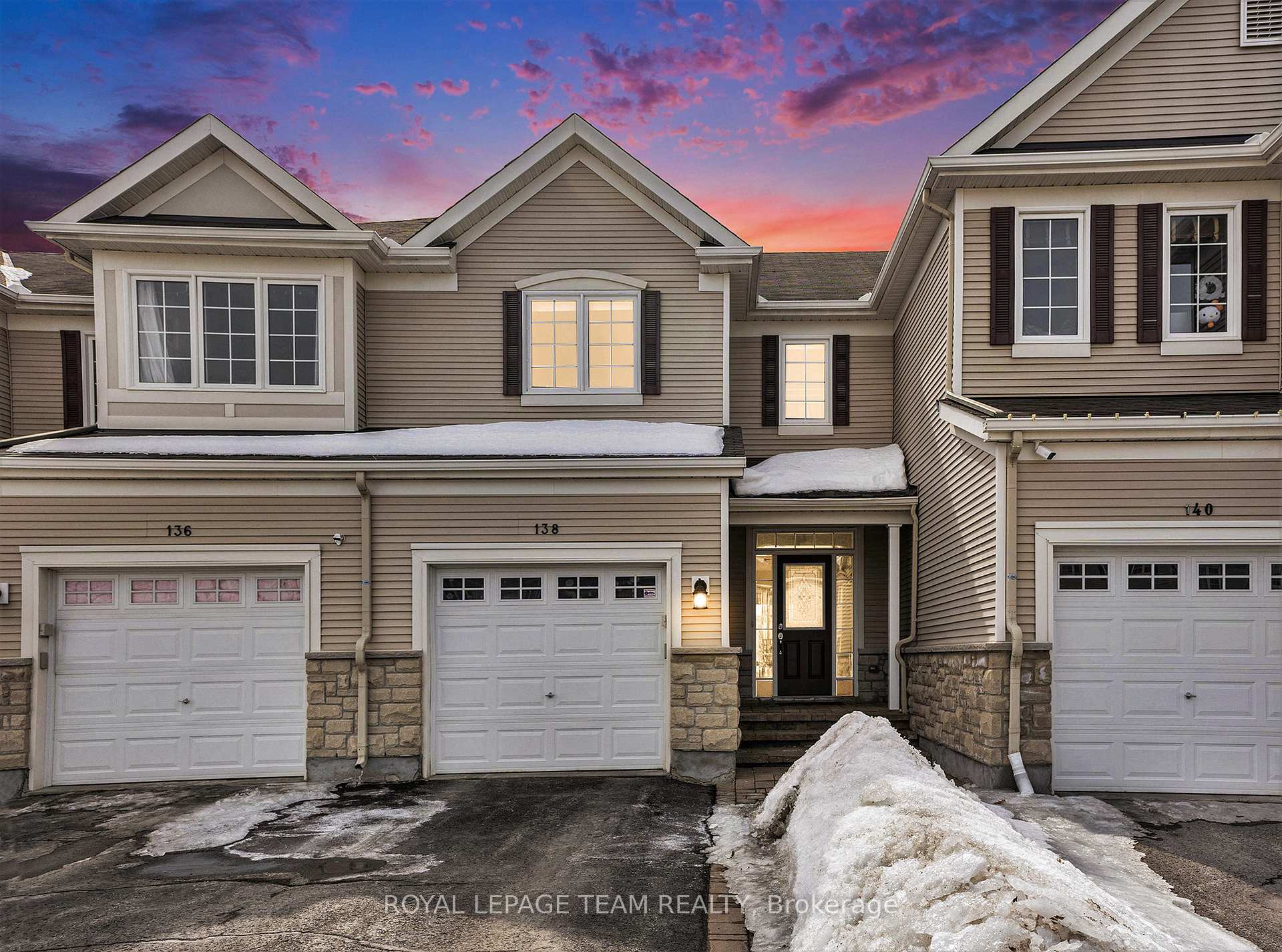 Photo 4 of 138 Akerson Road, Ottawa, Kanata - Emerald Meadows/Trailwest — HOMEH