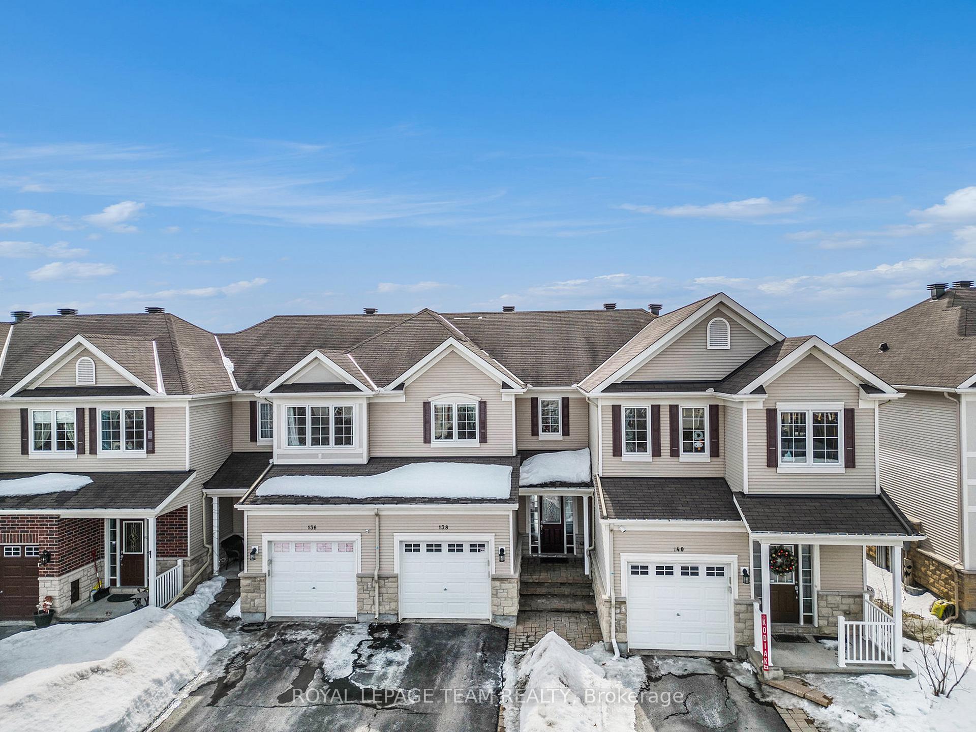 Photo 5 of 138 Akerson Road, Ottawa, Kanata - Emerald Meadows/Trailwest — HOMEH