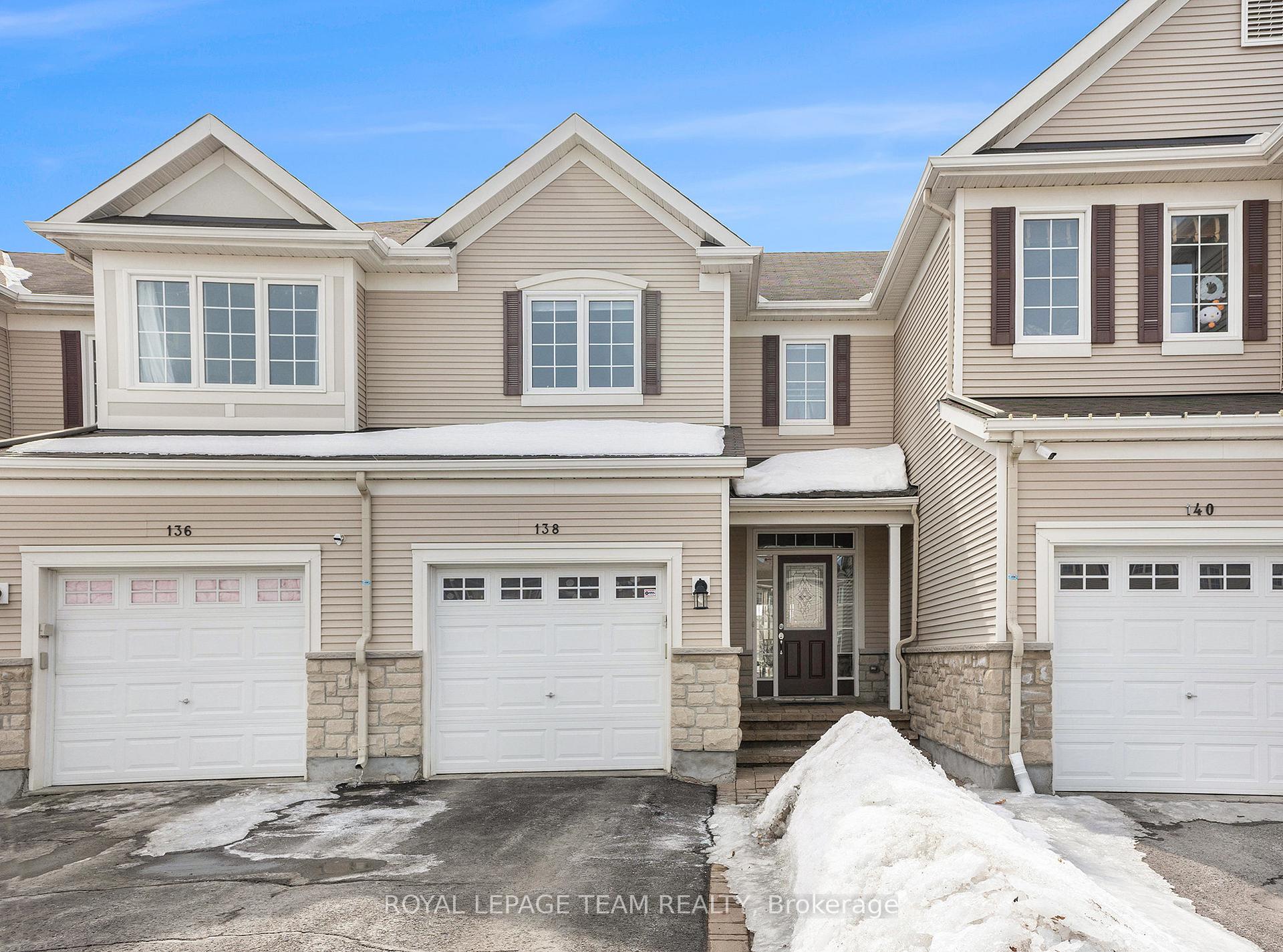Photo 6 of 138 Akerson Road, Ottawa, Kanata - Emerald Meadows/Trailwest — HOMEH