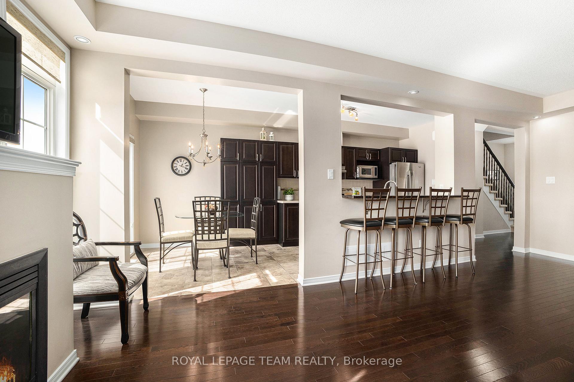 Photo 9 of 138 Akerson Road, Ottawa, Kanata - Emerald Meadows/Trailwest — HOMEH