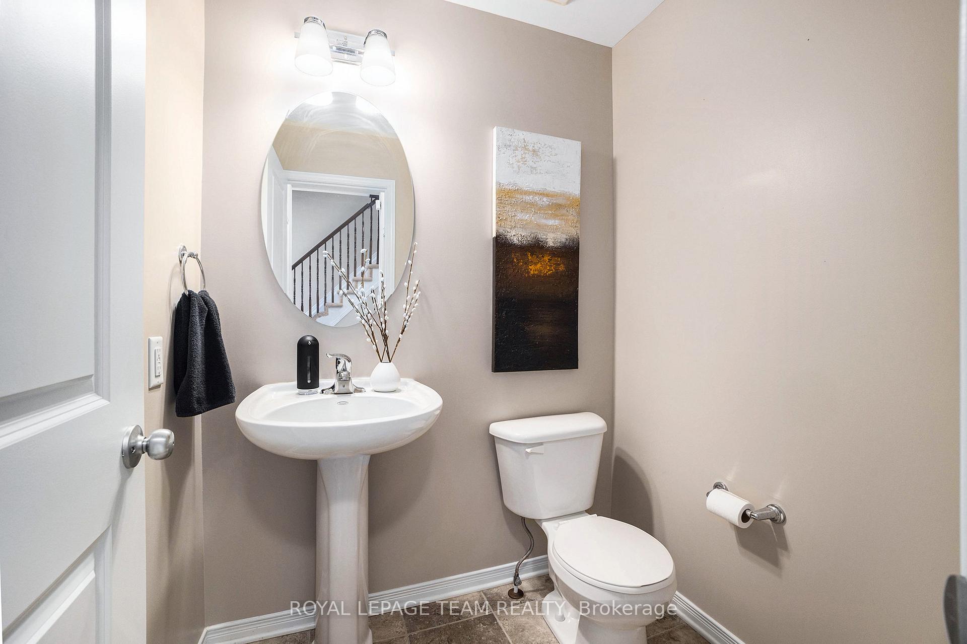 Photo 17 of 138 Akerson Road, Ottawa, Kanata - Emerald Meadows/Trailwest — HOMEH