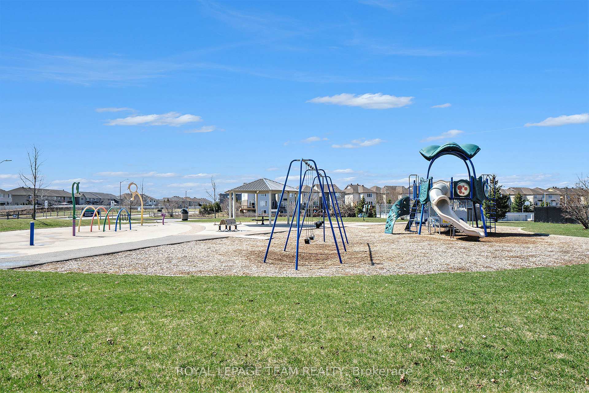 Photo 44 of 138 Akerson Road, Ottawa, Kanata - Emerald Meadows/Trailwest — HOMEH
