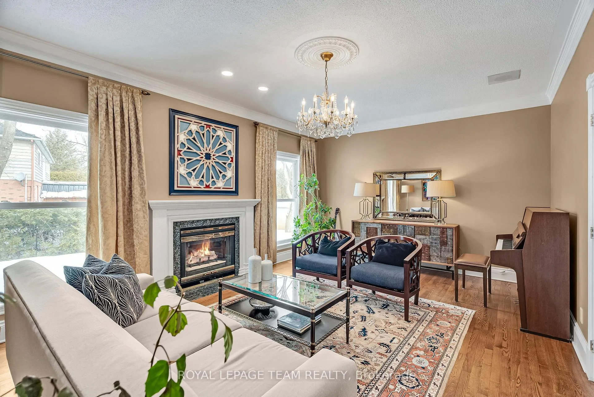 Photo 5 of 1345 Potter Drive, Ottawa, Manotick Village & Manotick Estates — HOMEH