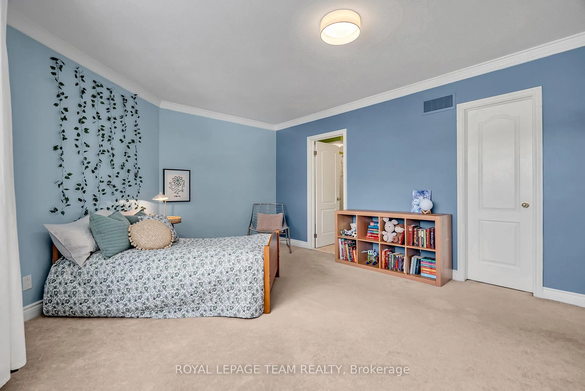 Photo 31 of 1345 Potter Drive, Ottawa, Manotick Village & Manotick Estates — HOMEH