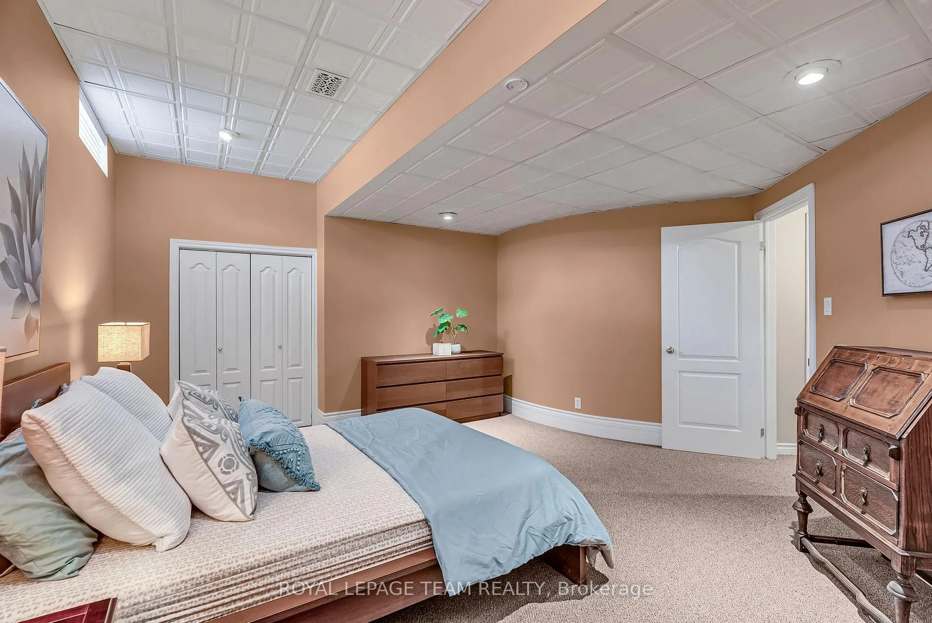 Photo 39 of 1345 Potter Drive, Ottawa, Manotick Village & Manotick Estates — HOMEH