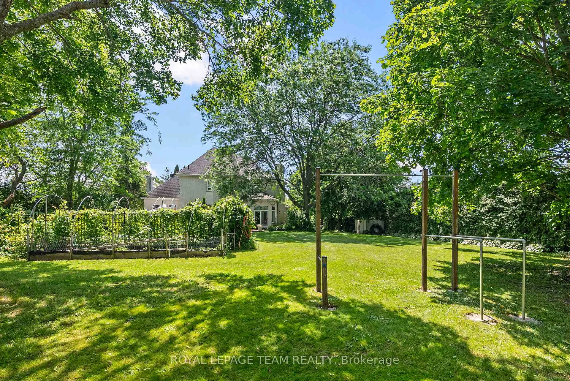 Photo 48 of 1345 Potter Drive, Ottawa, Manotick Village & Manotick Estates — HOMEH