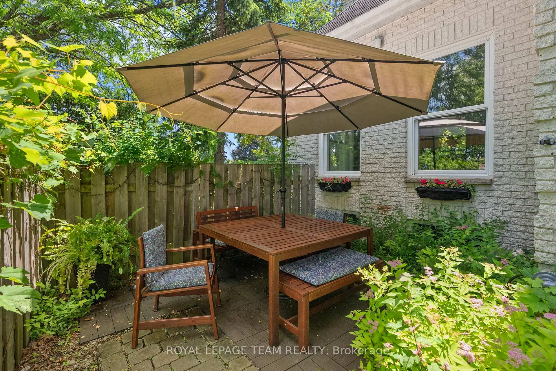 Photo 49 of 1345 Potter Drive, Ottawa, Manotick Village & Manotick Estates — HOMEH
