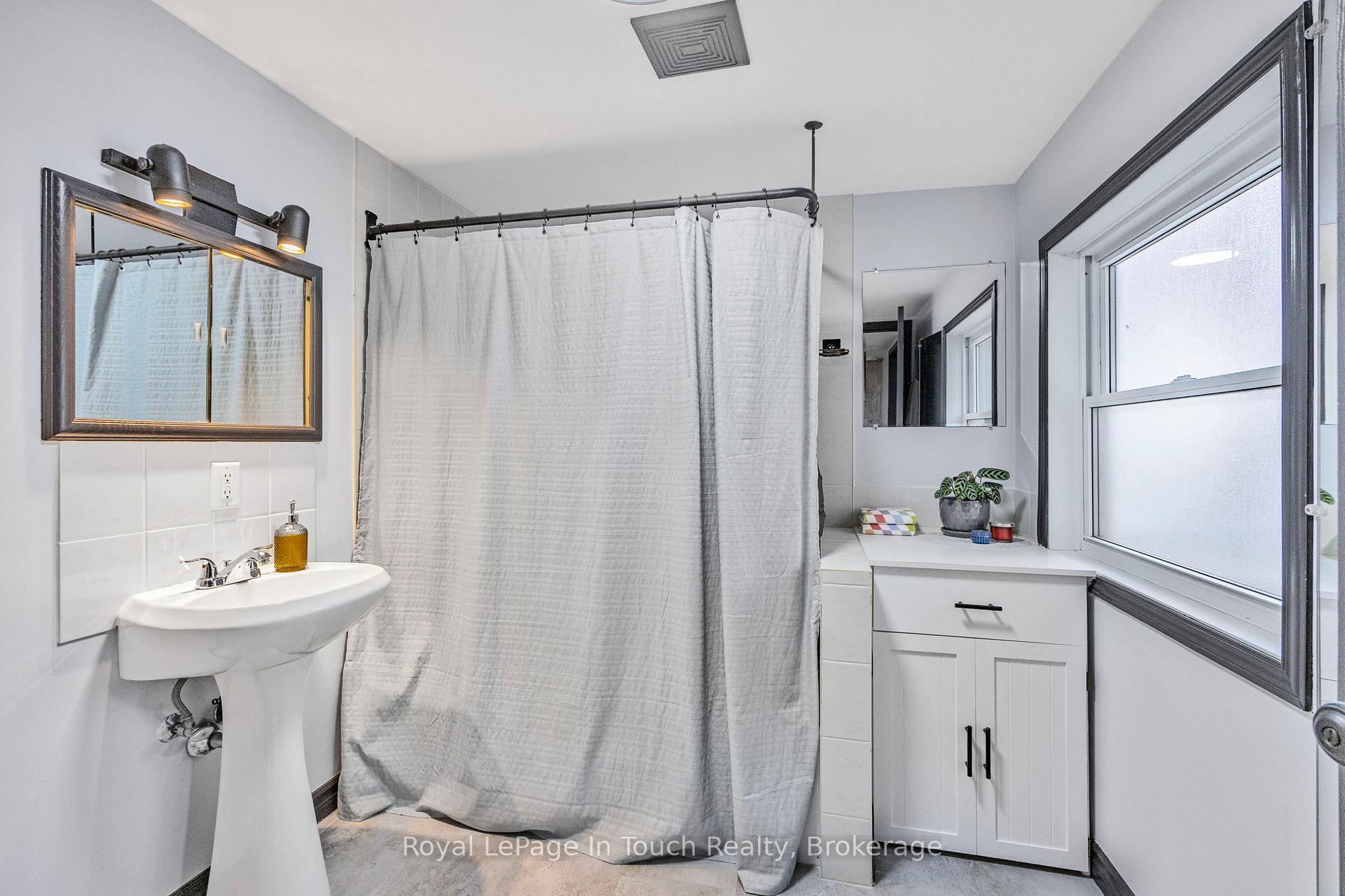 Photo 12 of 475 Midland Avenue, Midland — HOMEH