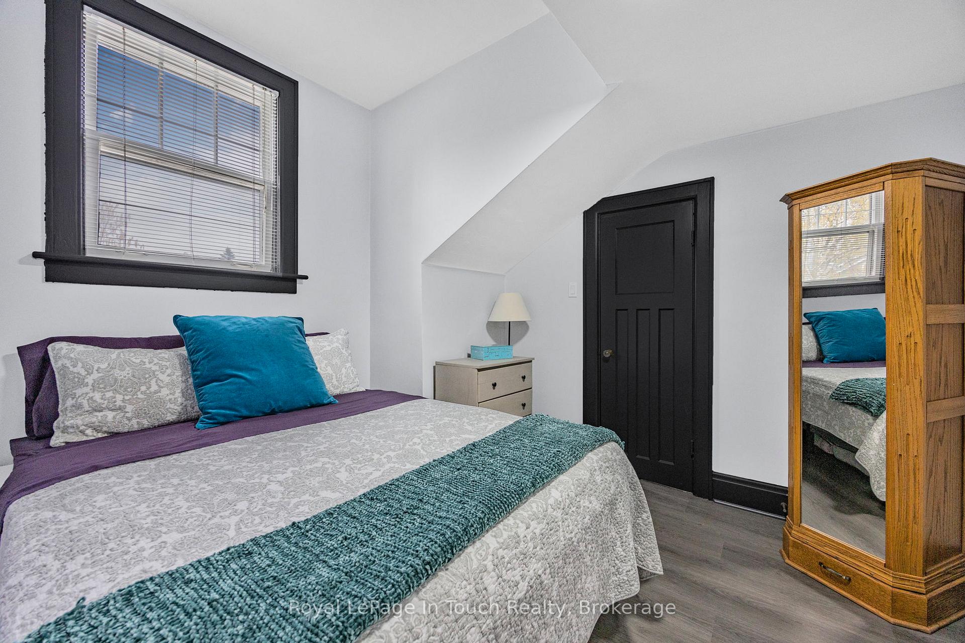 Photo 14 of 475 Midland Avenue, Midland — HOMEH