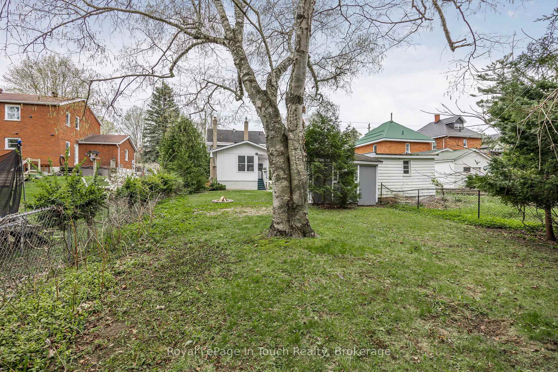 Photo 19 of 475 Midland Avenue, Midland — HOMEH