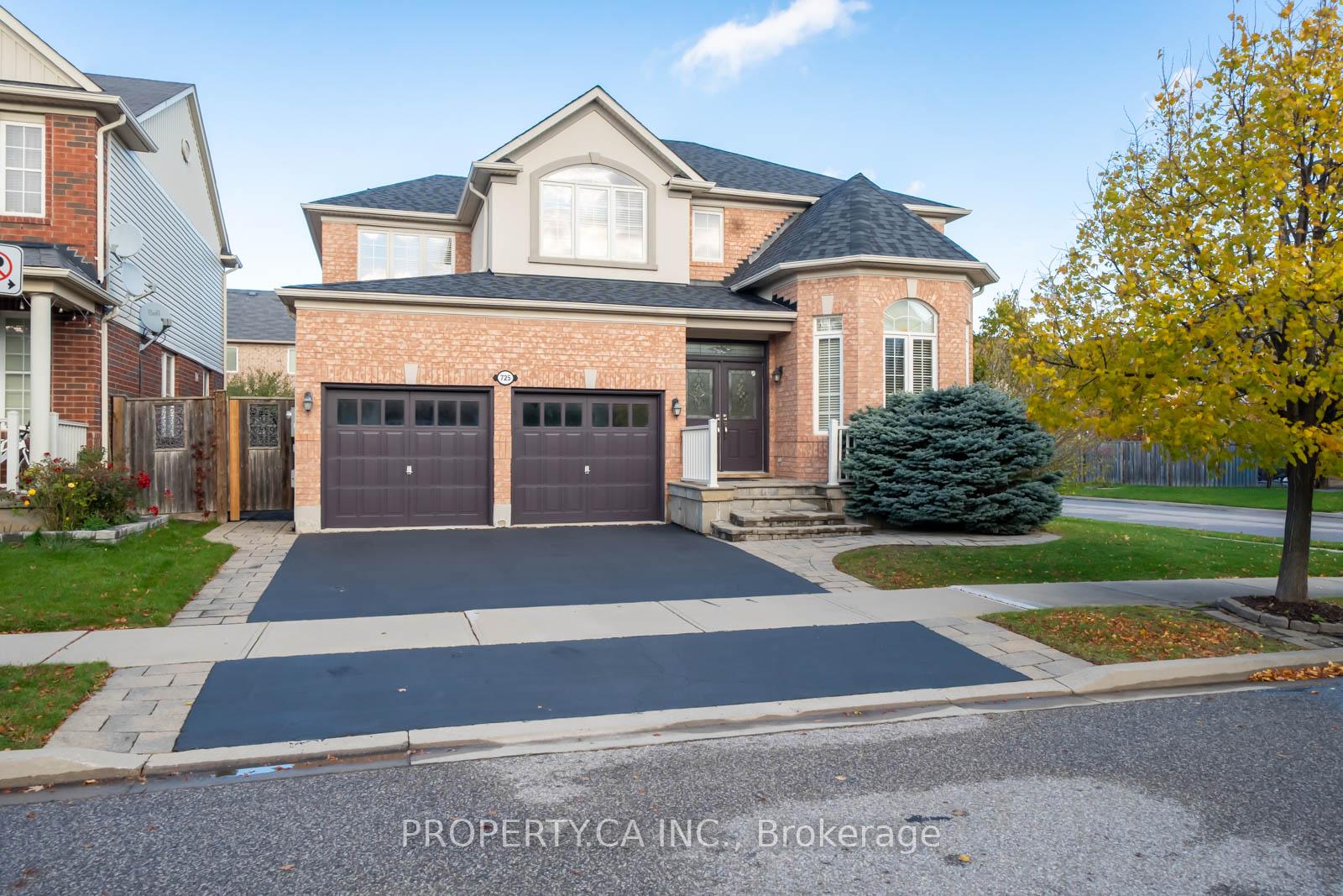 Front of 725 Reece Court