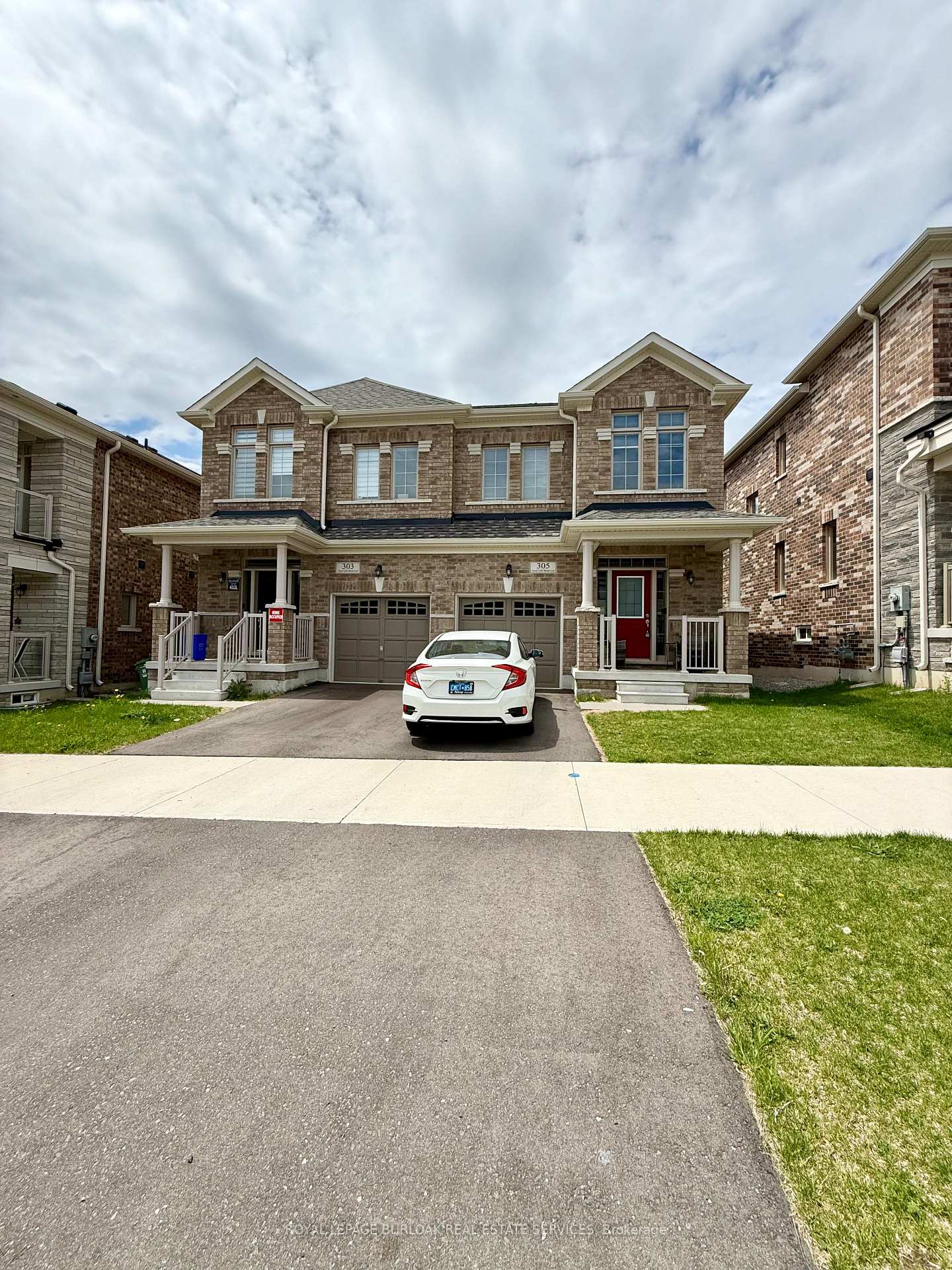 Front of 305 Great Falls Boulevard