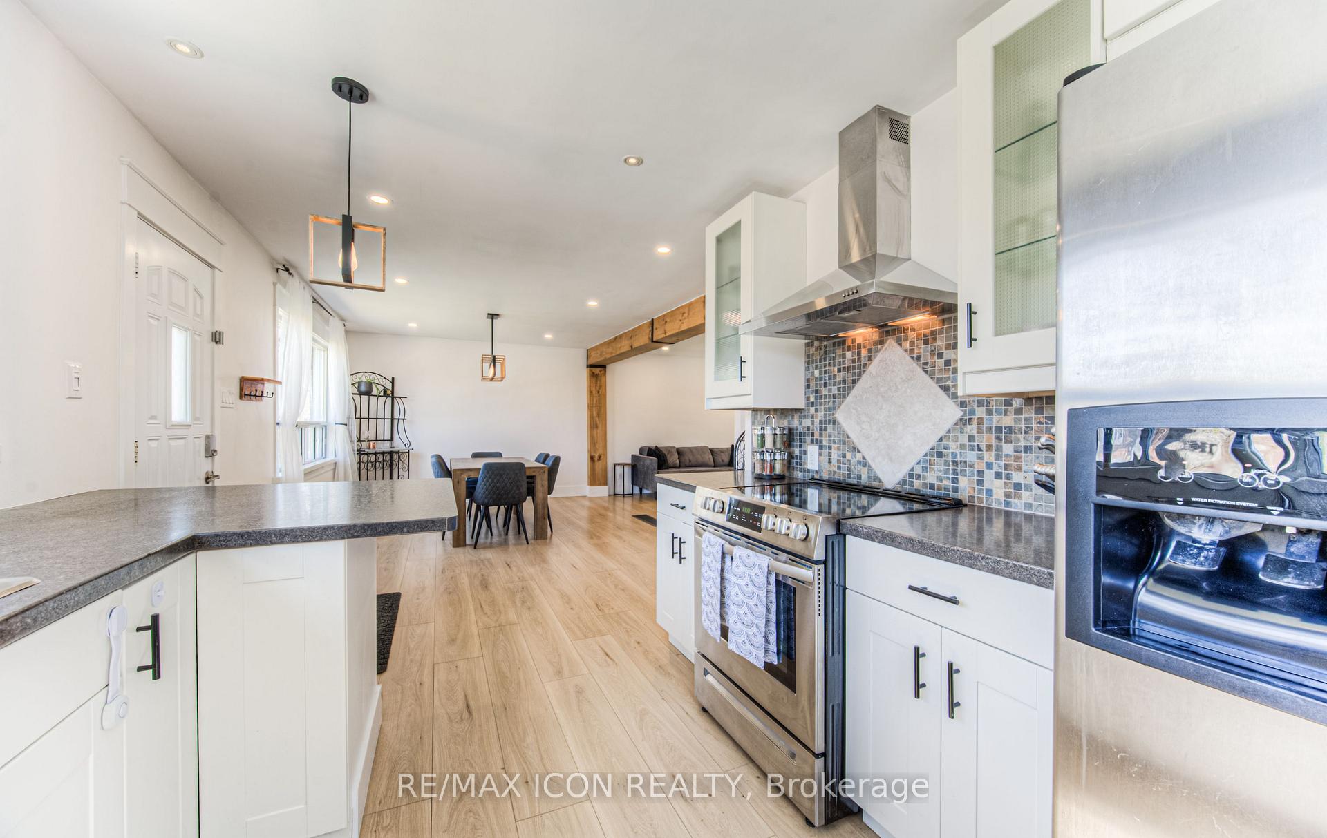 Photo 9 of 207 Lorne Avenue, Kitchener, Southdale — HOMEH