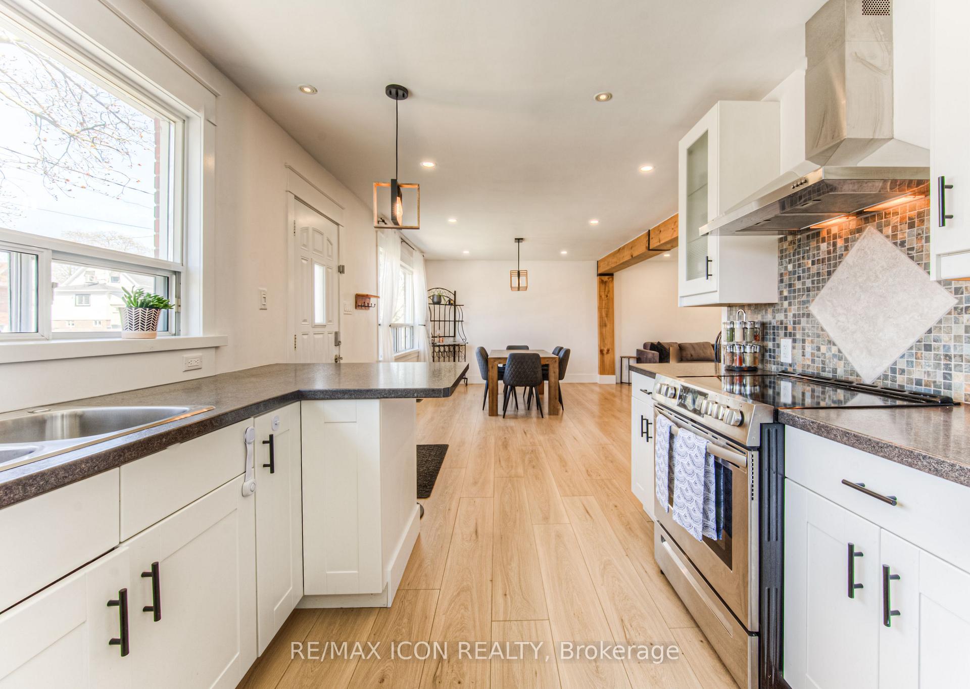 Photo 10 of 207 Lorne Avenue, Kitchener, Southdale — HOMEH