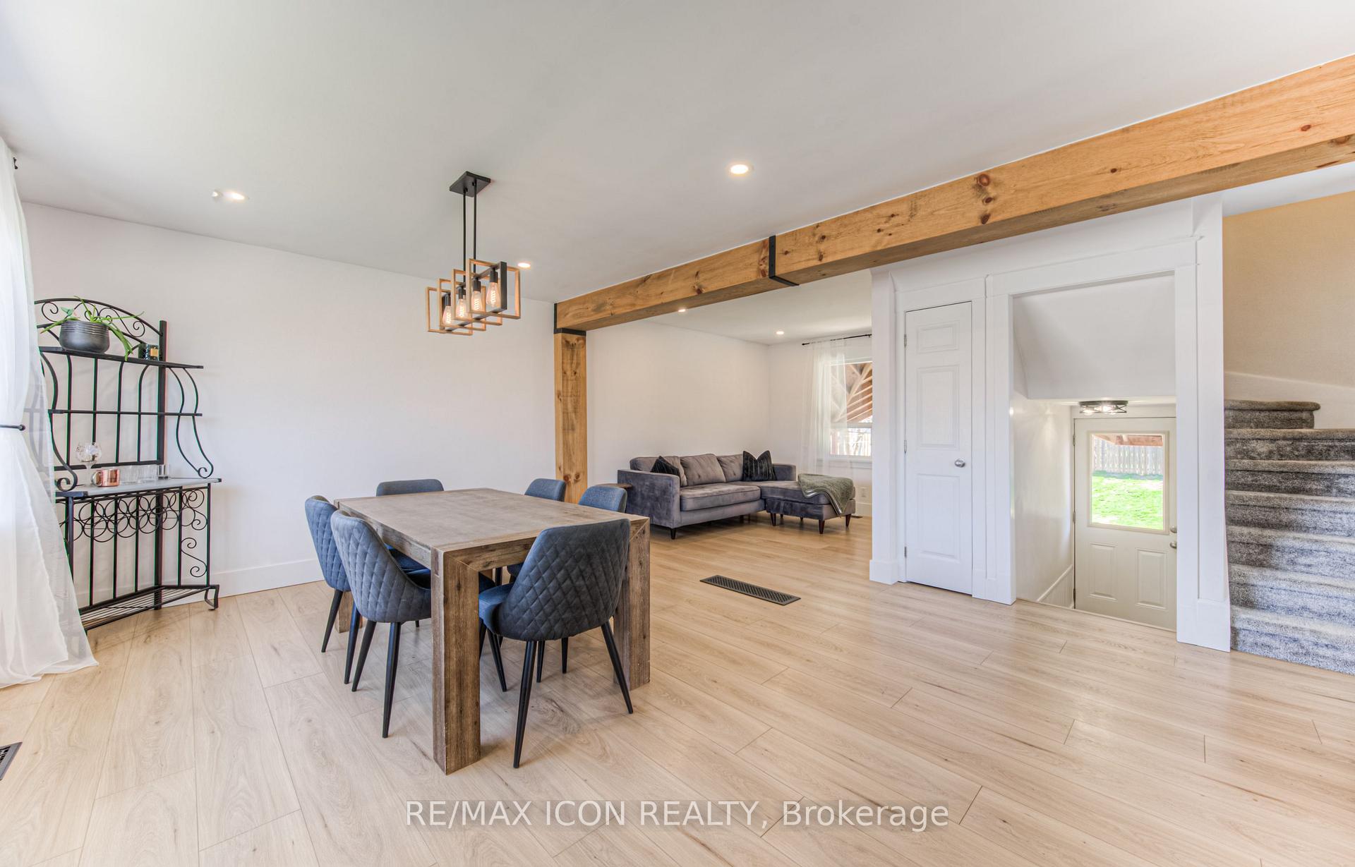 Photo 13 of 207 Lorne Avenue, Kitchener, Southdale — HOMEH