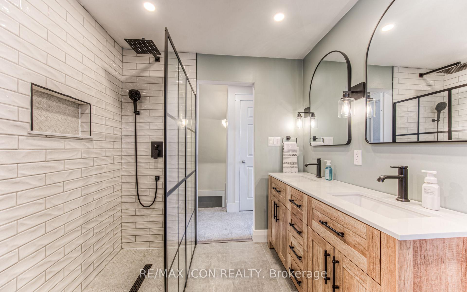 Photo 24 of 207 Lorne Avenue, Kitchener, Southdale — HOMEH