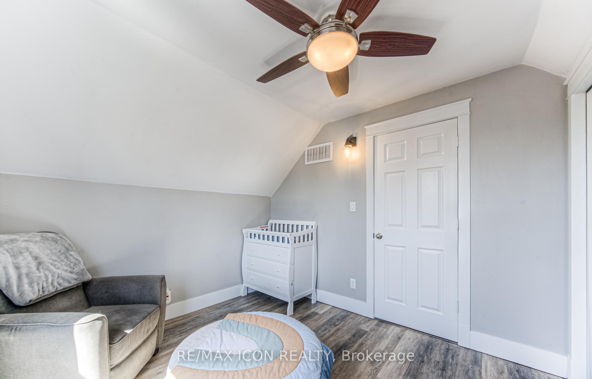 Photo 26 of 207 Lorne Avenue, Kitchener, Southdale — HOMEH