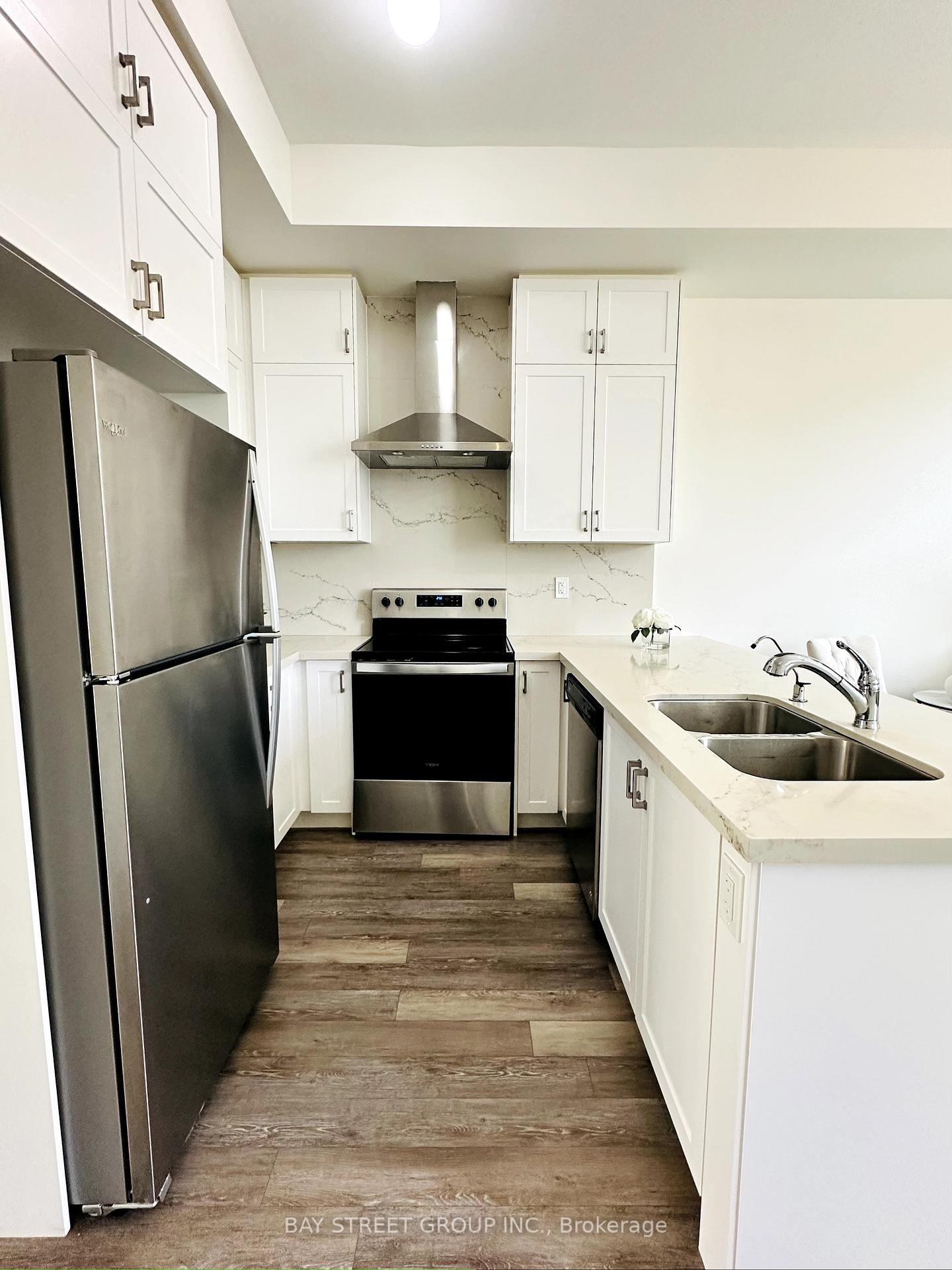 Photo 6 of 9 Armillo Place, Markham, Wismer — HOMEH