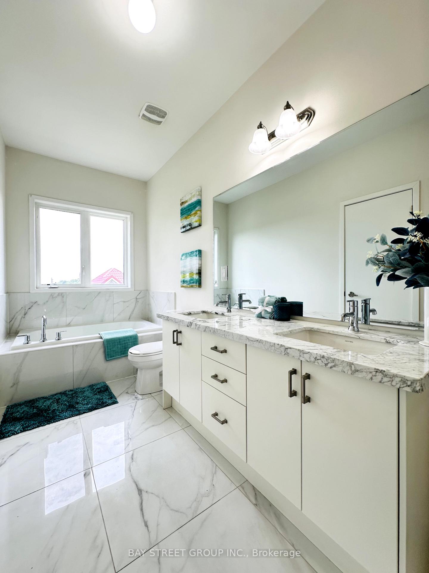Photo 11 of 9 Armillo Place, Markham, Wismer — HOMEH
