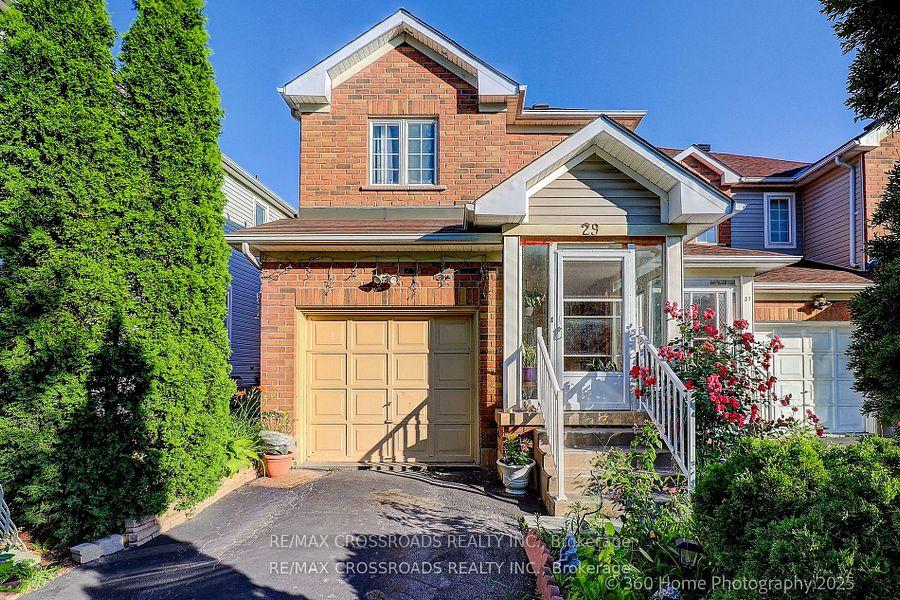 Front of 29 Billingsley Crescent