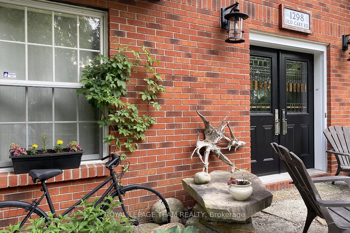 Photo 7 of 1298 Old Carp Road, Ottawa, Kanata - Morgan's Grant/South March — HOMEH