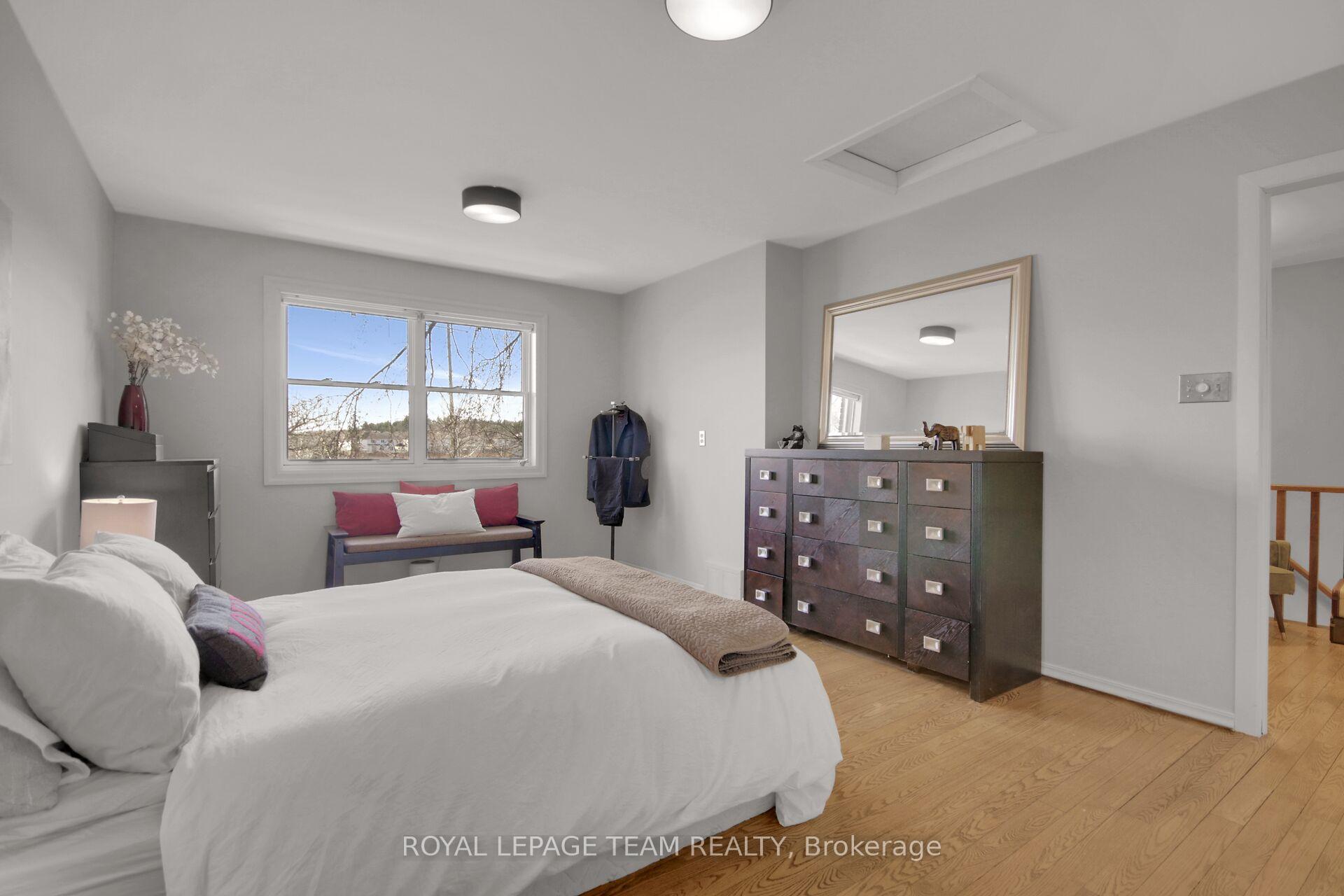 Photo 28 of 1298 Old Carp Road, Ottawa, Kanata - Morgan's Grant/South March — HOMEH