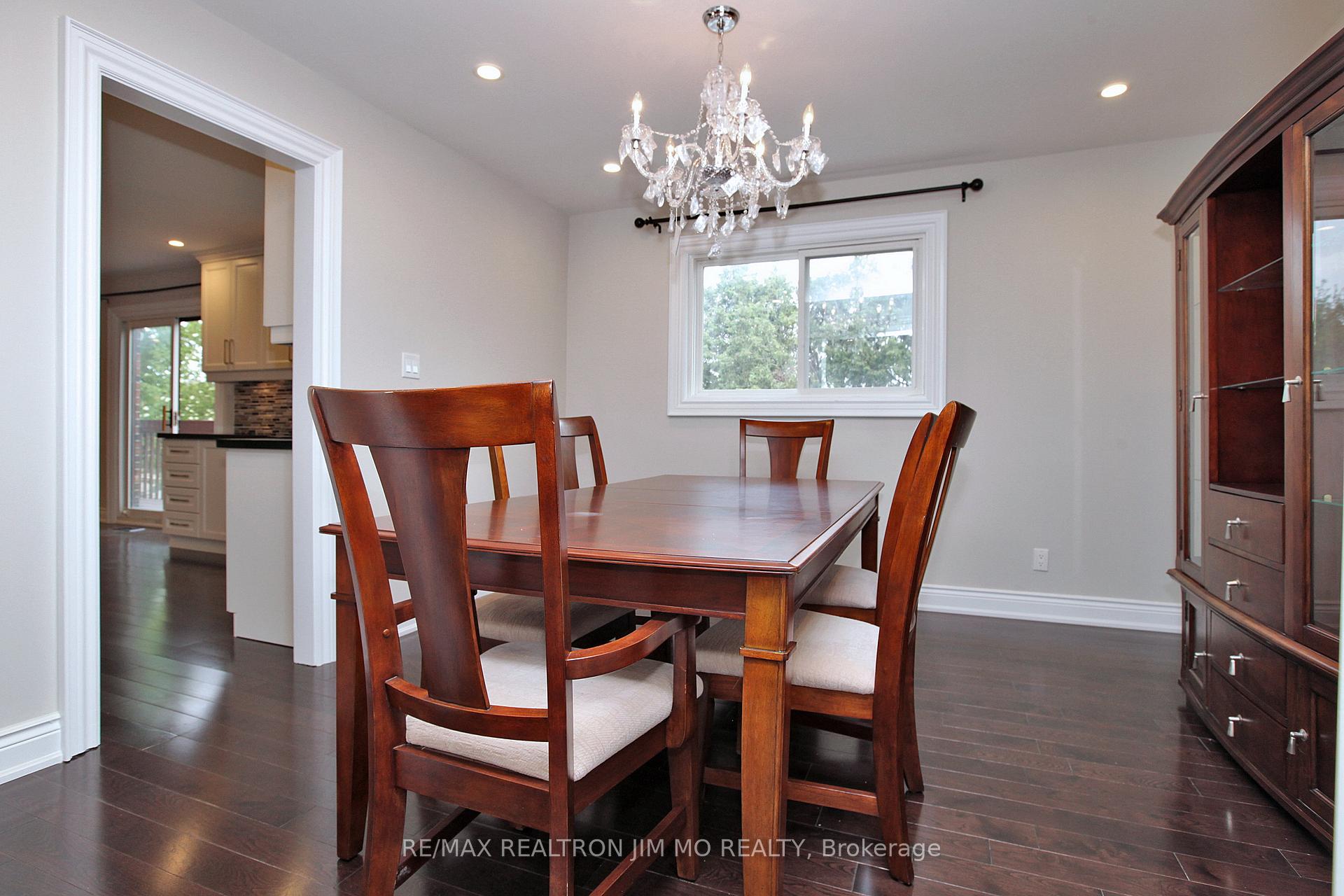 Photo 17 of 102 Briarwood Road, Markham, Unionville — HOMEH