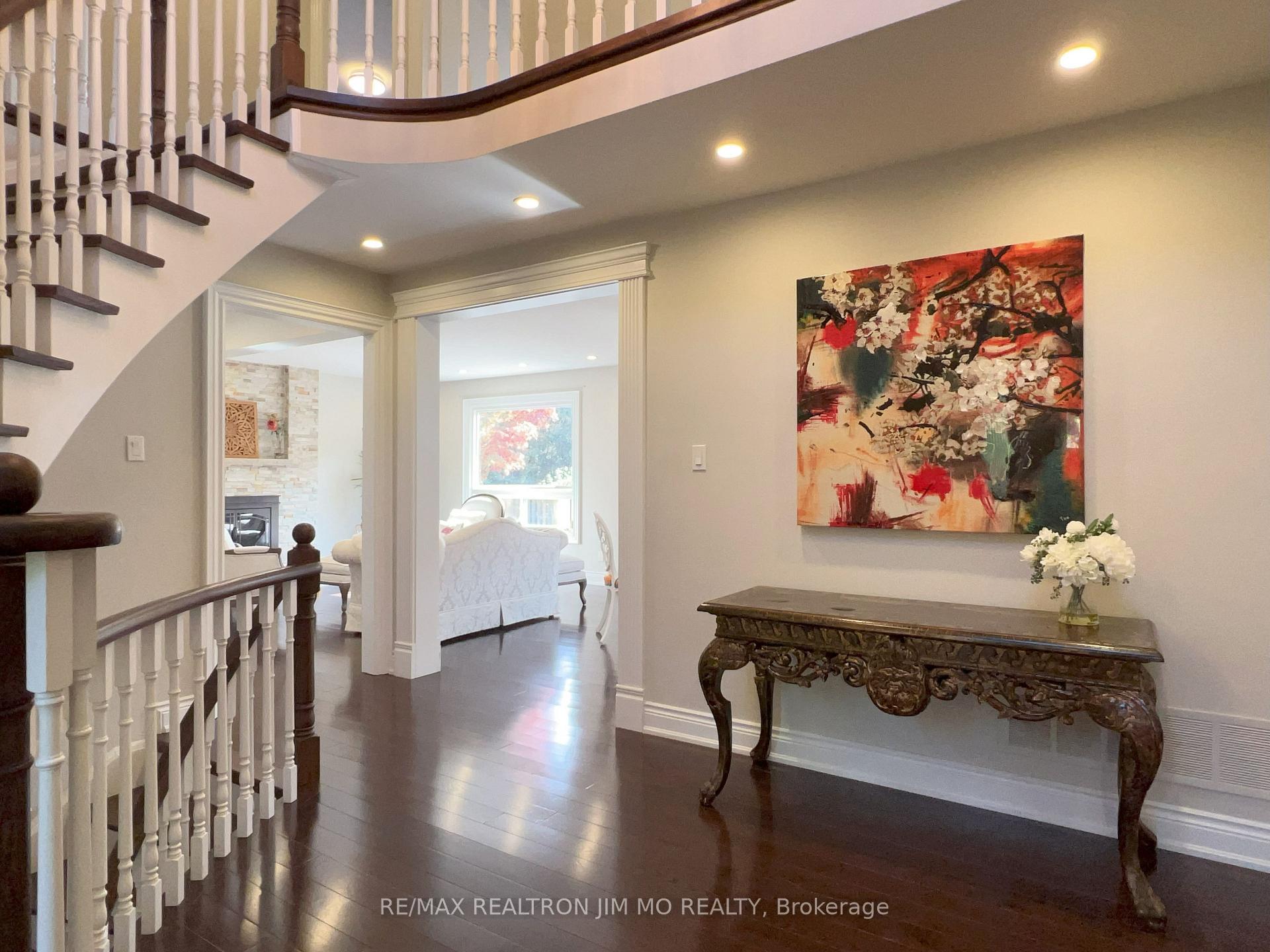 Photo 19 of 102 Briarwood Road, Markham, Unionville — HOMEH