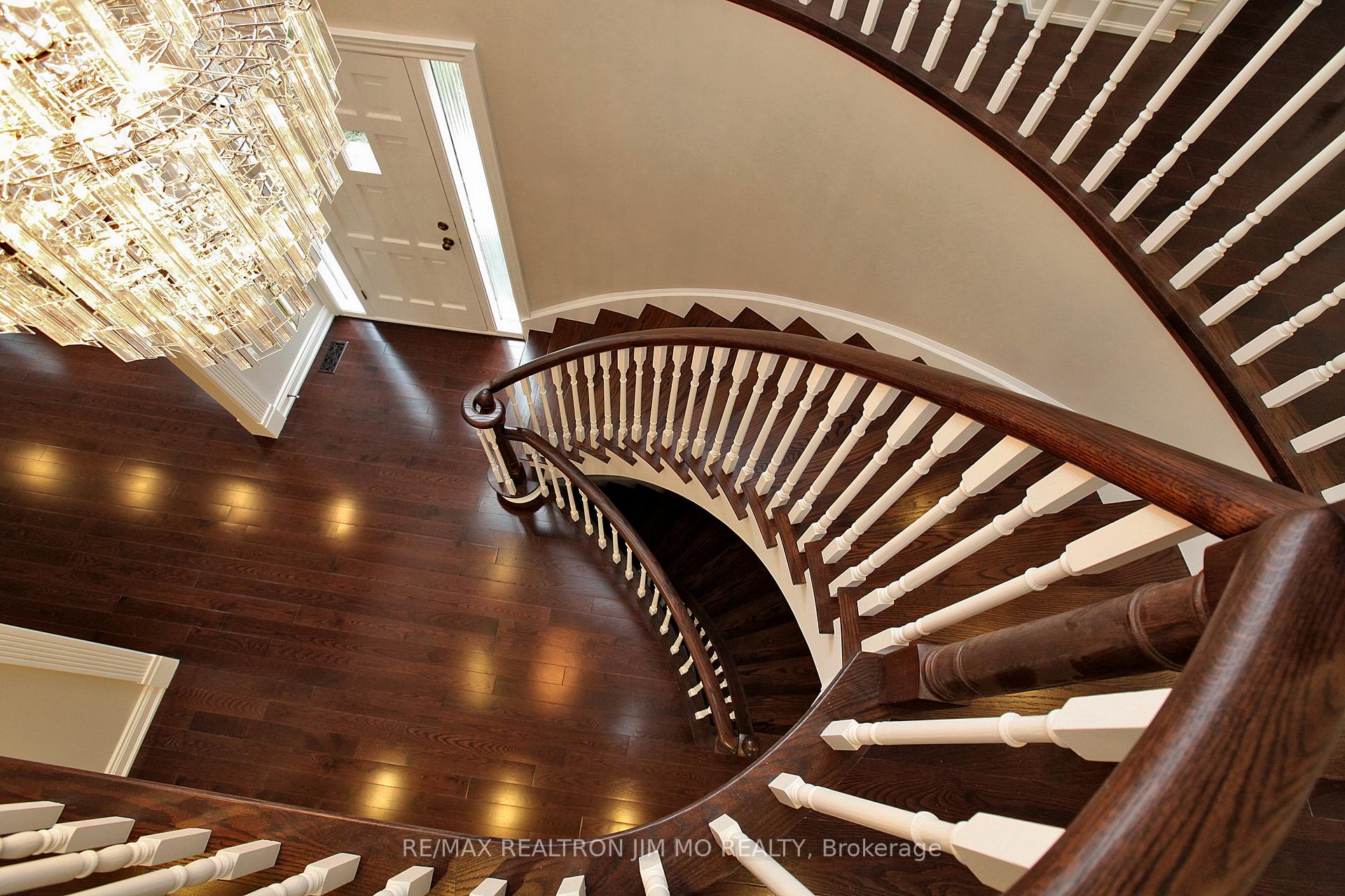 Photo 21 of 102 Briarwood Road, Markham, Unionville — HOMEH