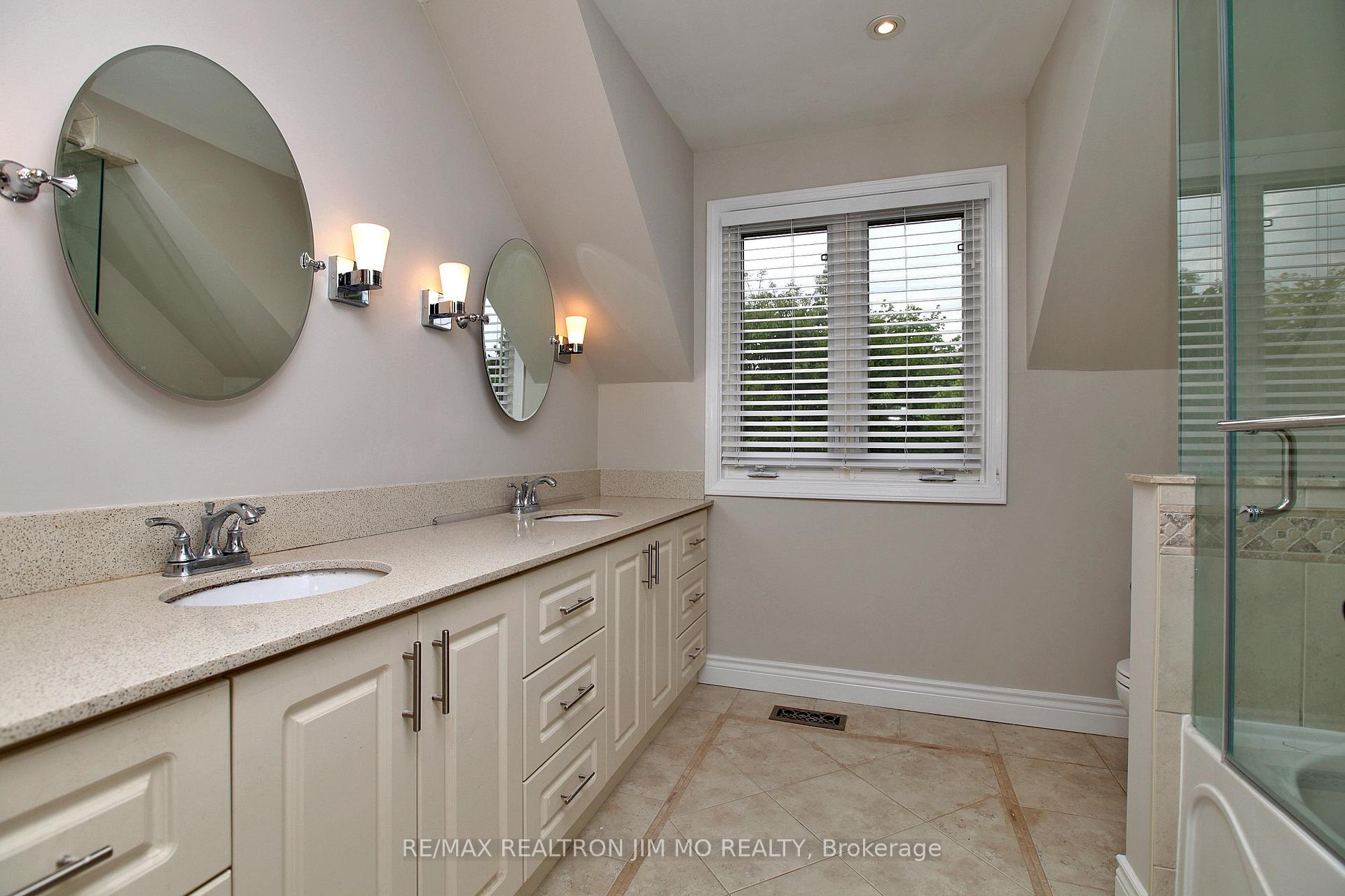 Photo 28 of 102 Briarwood Road, Markham, Unionville — HOMEH